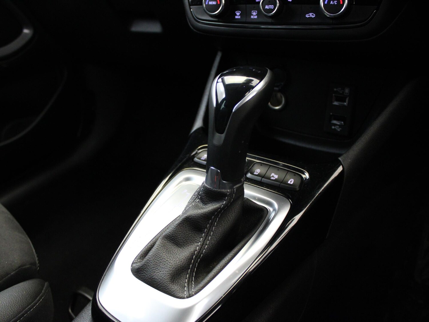 Used Vauxhall Crossland 2022 for sale - 76353236: Photo 26