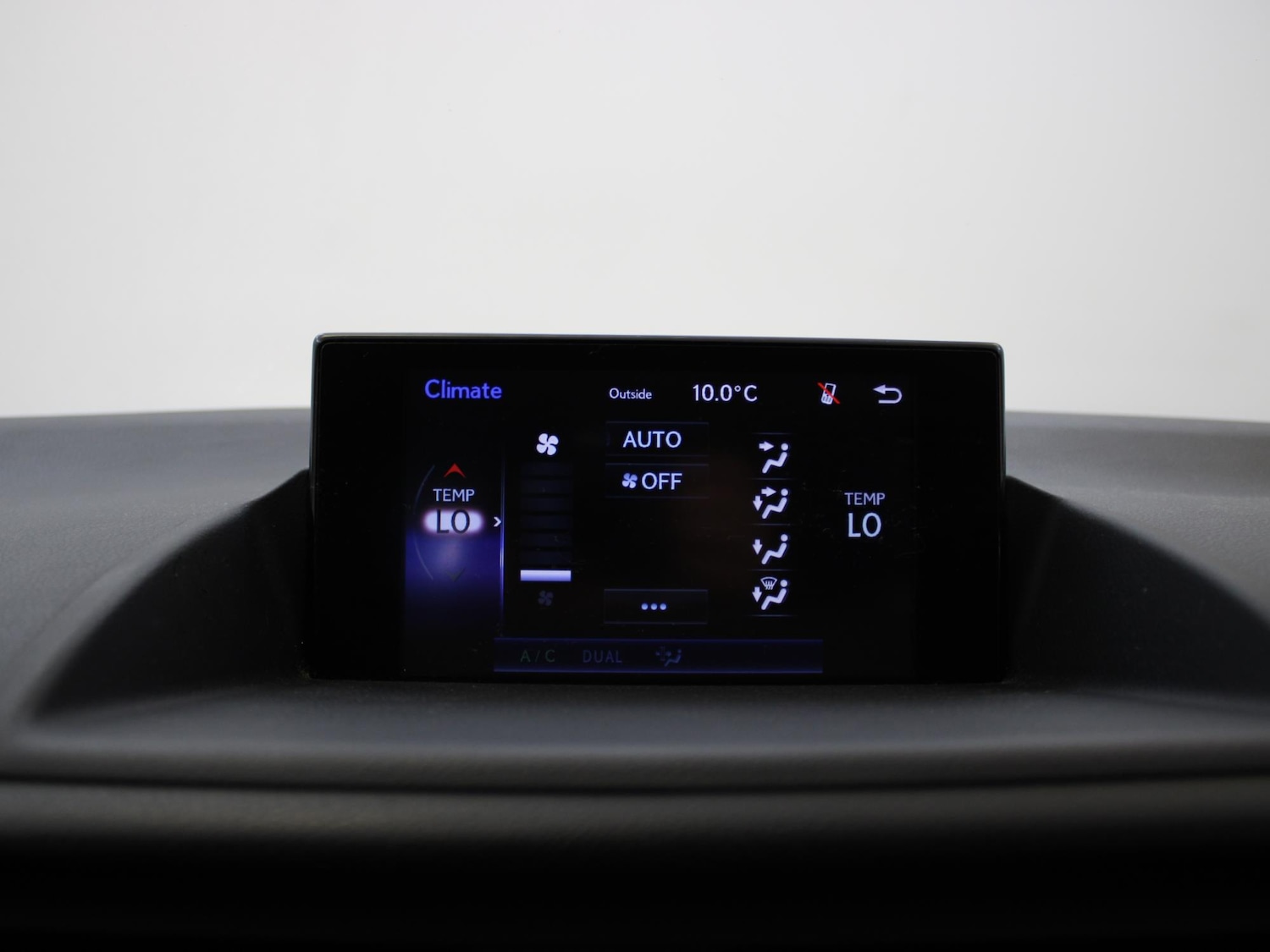 Used Lexus CT 2015 for sale - 76249521: Photo 18