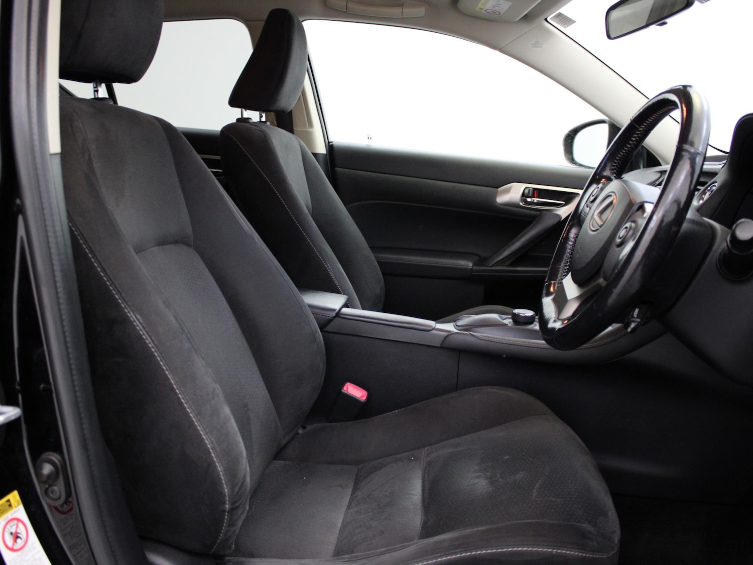 Used Lexus CT 2015 for sale - 76249521: Photo 9