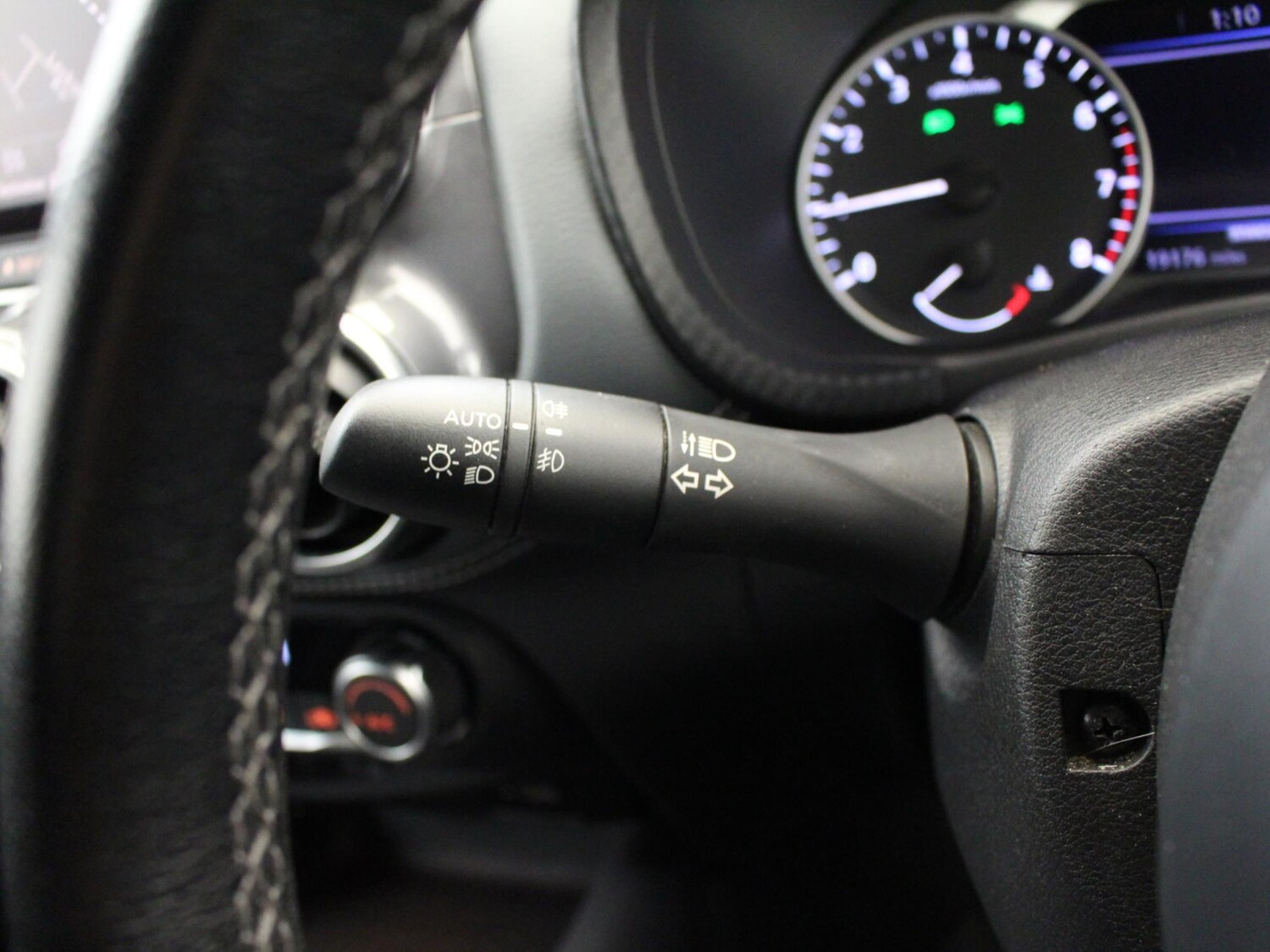 Used Nissan Juke 2020 for sale - 77973195: Photo 31