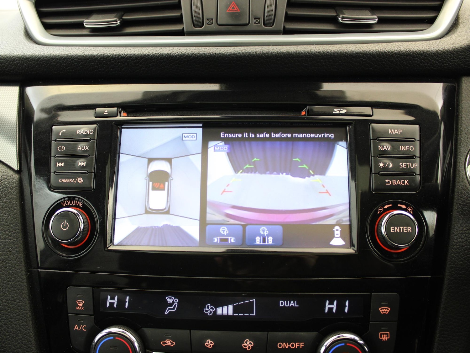 Used Nissan Qashqai 2017 for sale - 76692341: Photo 14