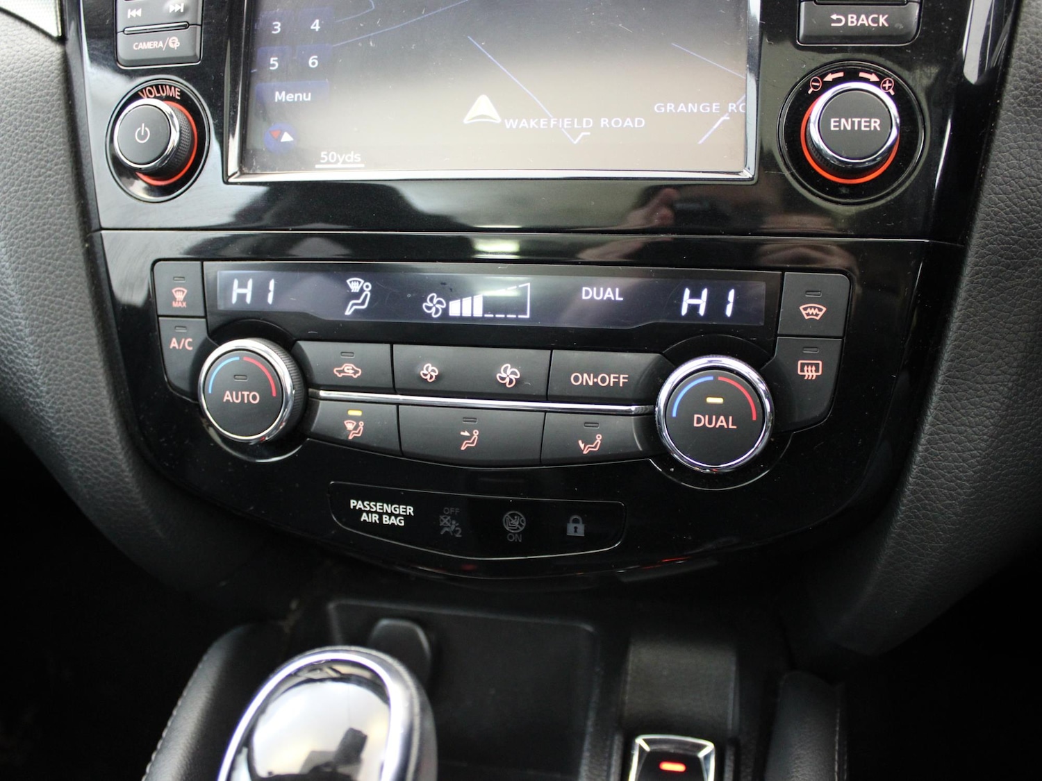 Used Nissan Qashqai 2017 for sale - 76692341: Photo 24