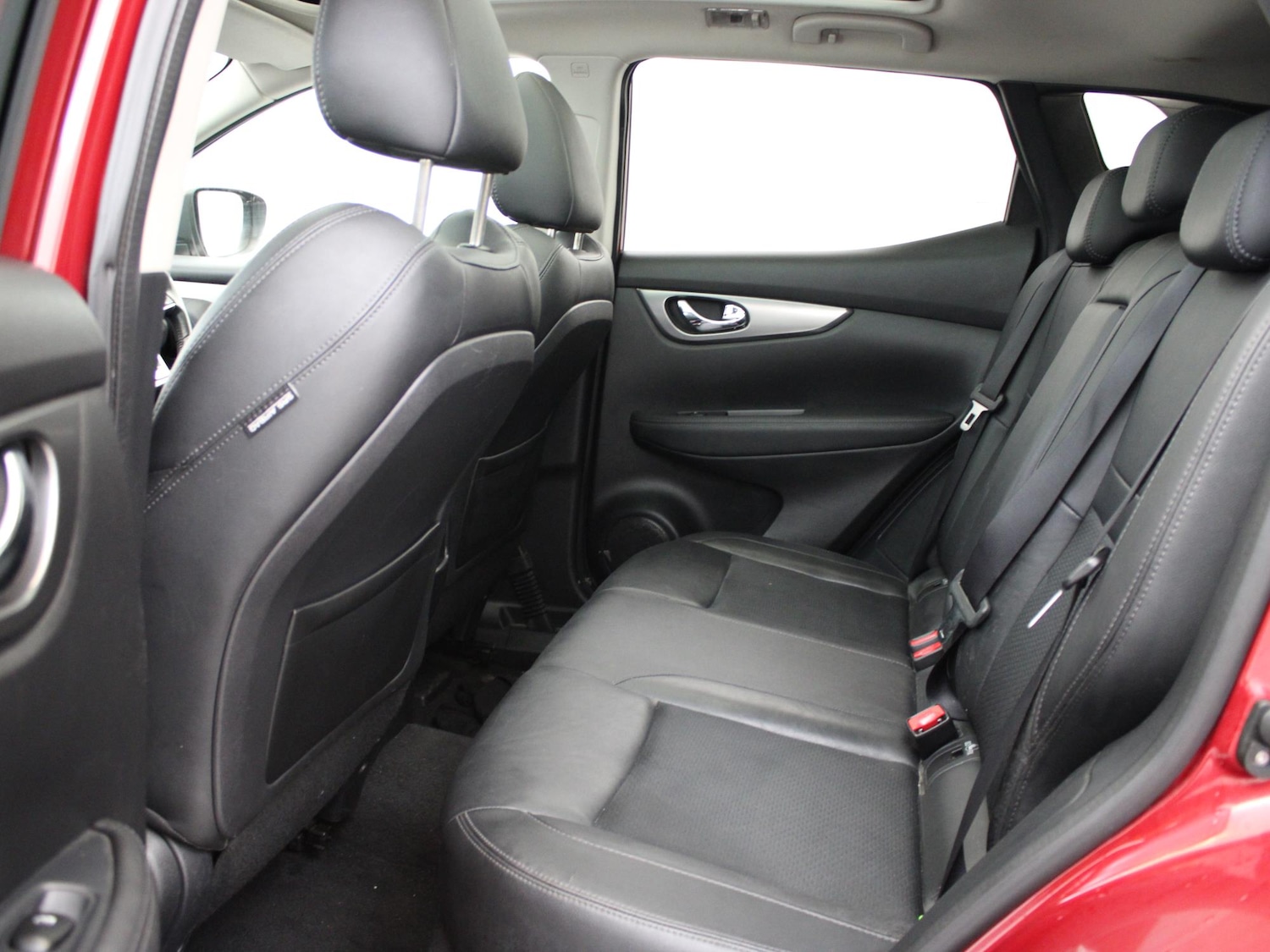 Used Nissan Qashqai 2017 for sale - 76692341: Photo 9