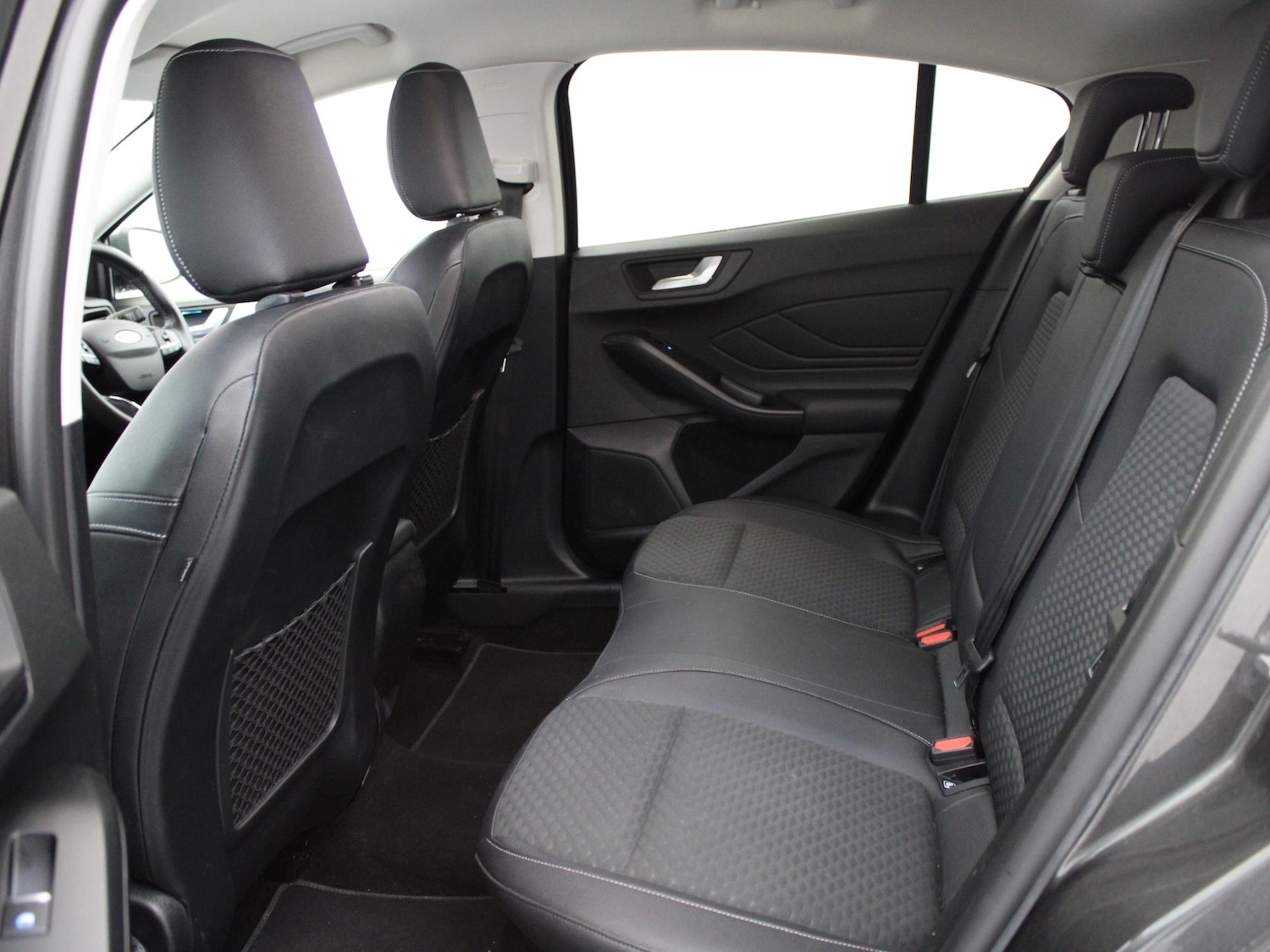 Used Ford Focus 2022 for sale - 76097399: Photo 11
