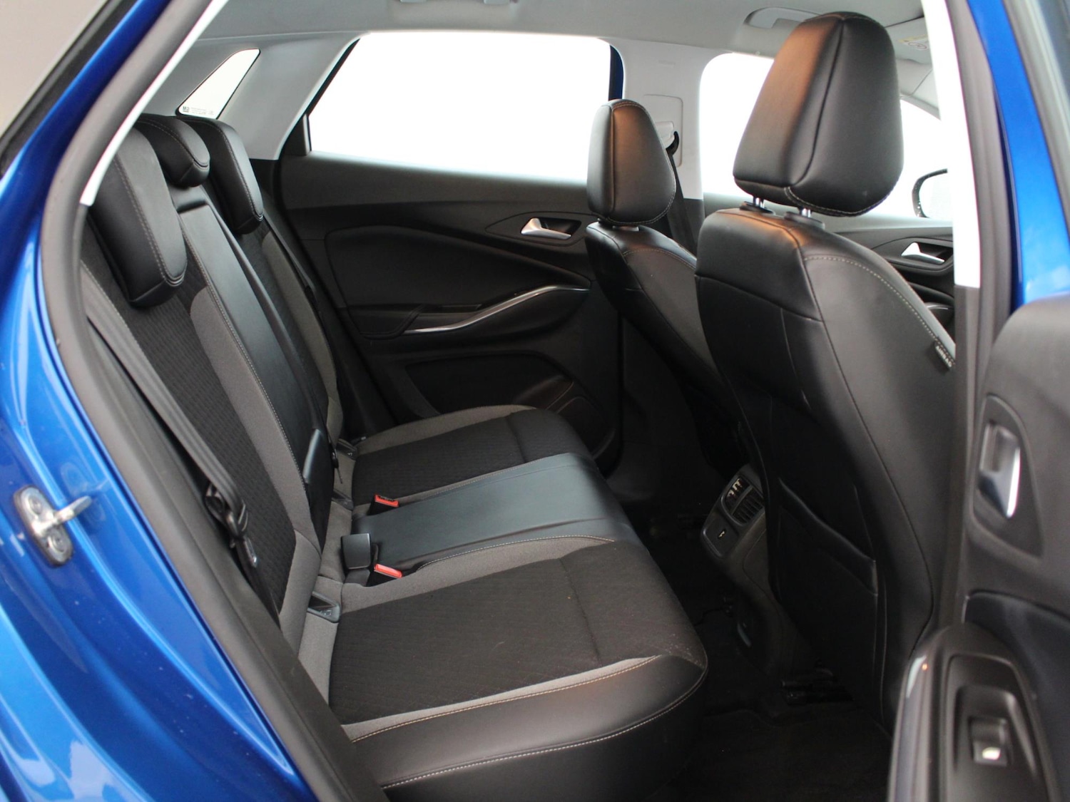 Used Vauxhall Grandland X 2019 for sale - 76637107: Photo 11