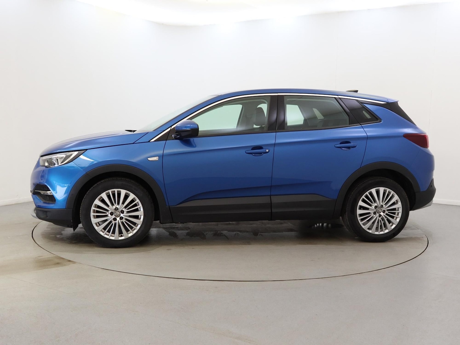 Used Vauxhall Grandland X 2019 for sale - 76637107: Photo 4