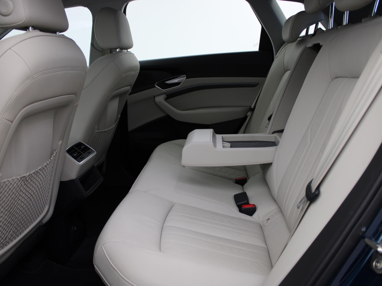 Used Audi e-tron 2019 for sale - 77398062: Photo 11