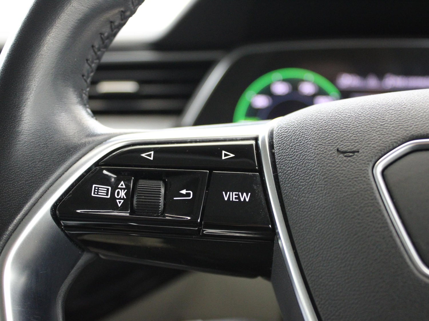 Used Audi e-tron 2019 for sale - 77398062: Photo 16