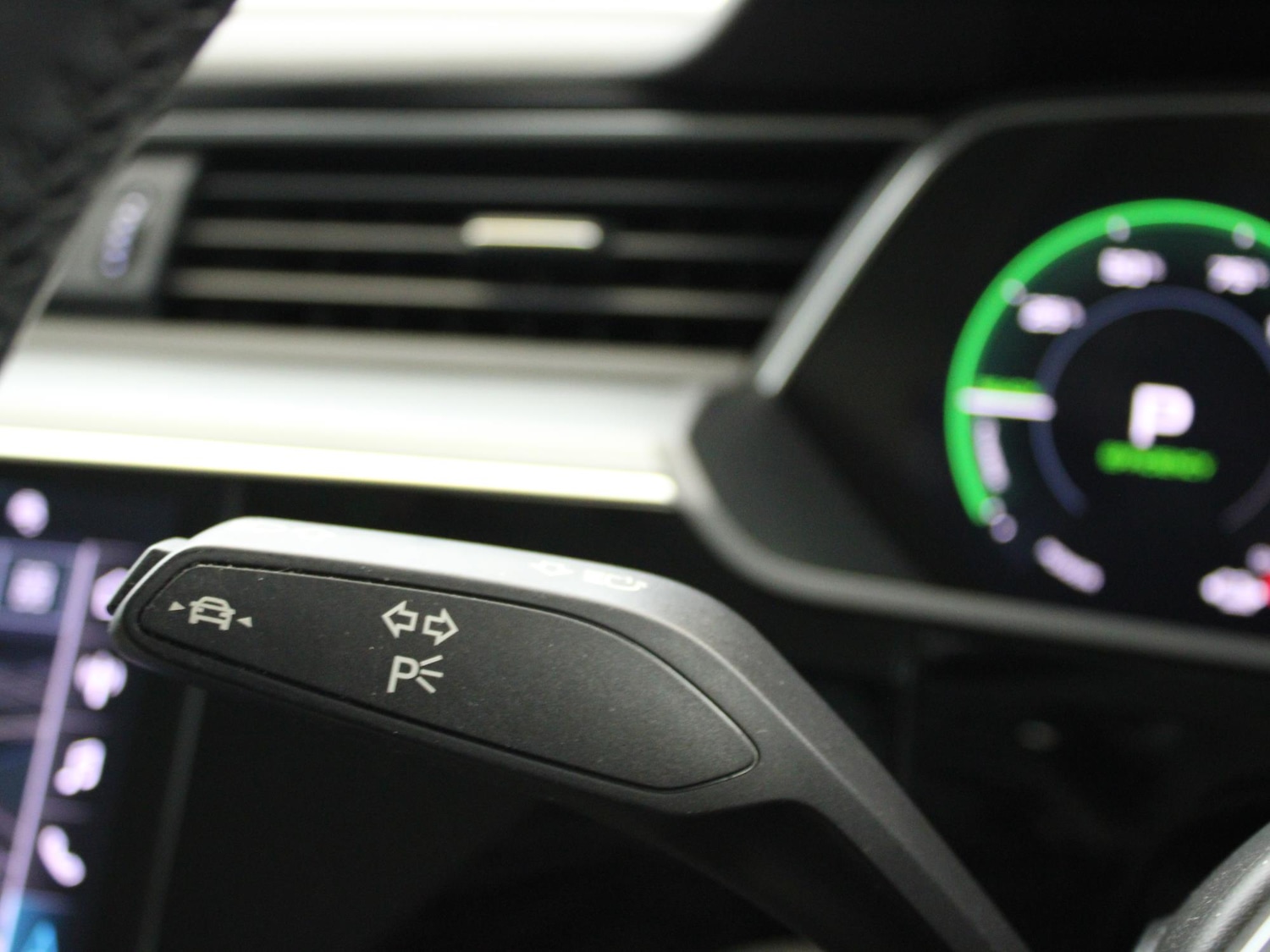 Used Audi e-tron 2019 for sale - 77398062: Photo 17