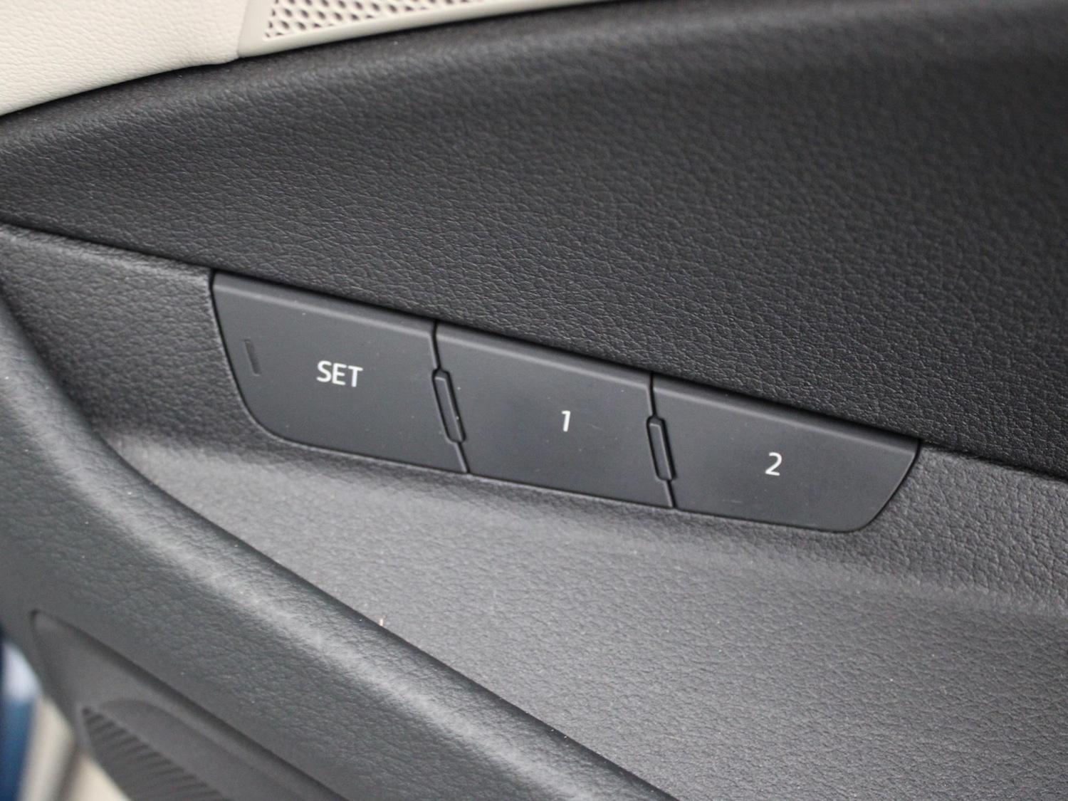 Used Audi e-tron 2019 for sale - 77398062: Photo 32