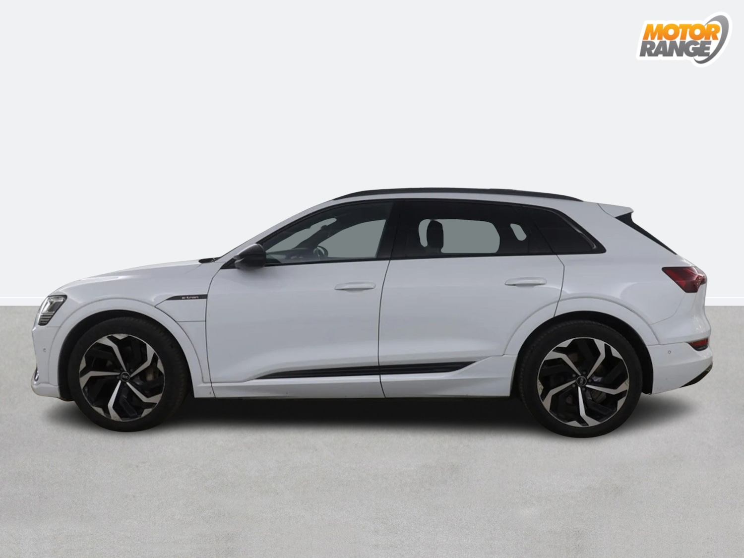 Used Audi e-tron 2023 for sale - 77996434: Photo 6