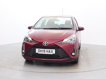 Used Toyota Yaris 2019 for sale - 78422127: Photo