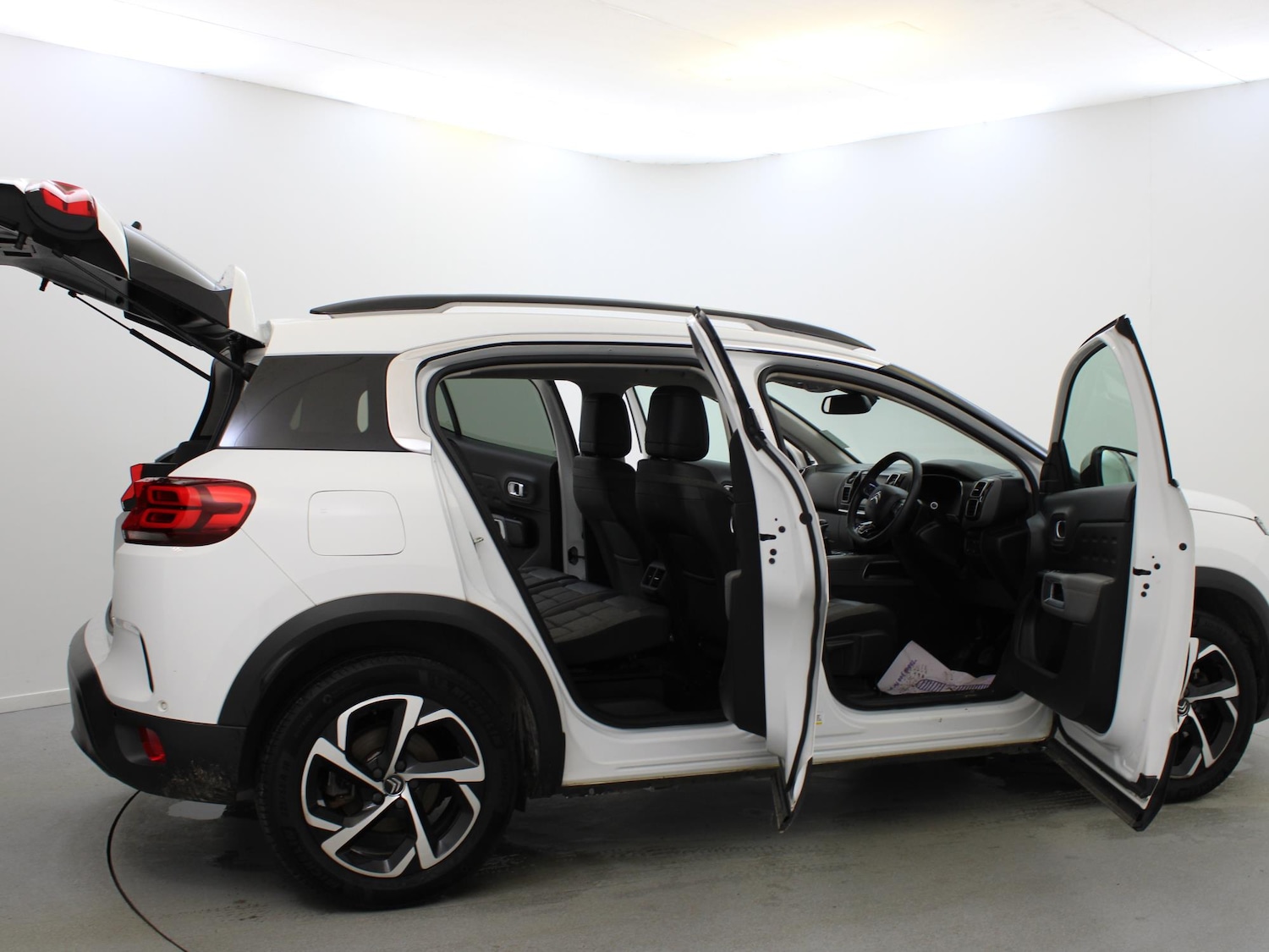 Used Citroen C5 Aircross 2021 for sale - 76968179: Photo 33