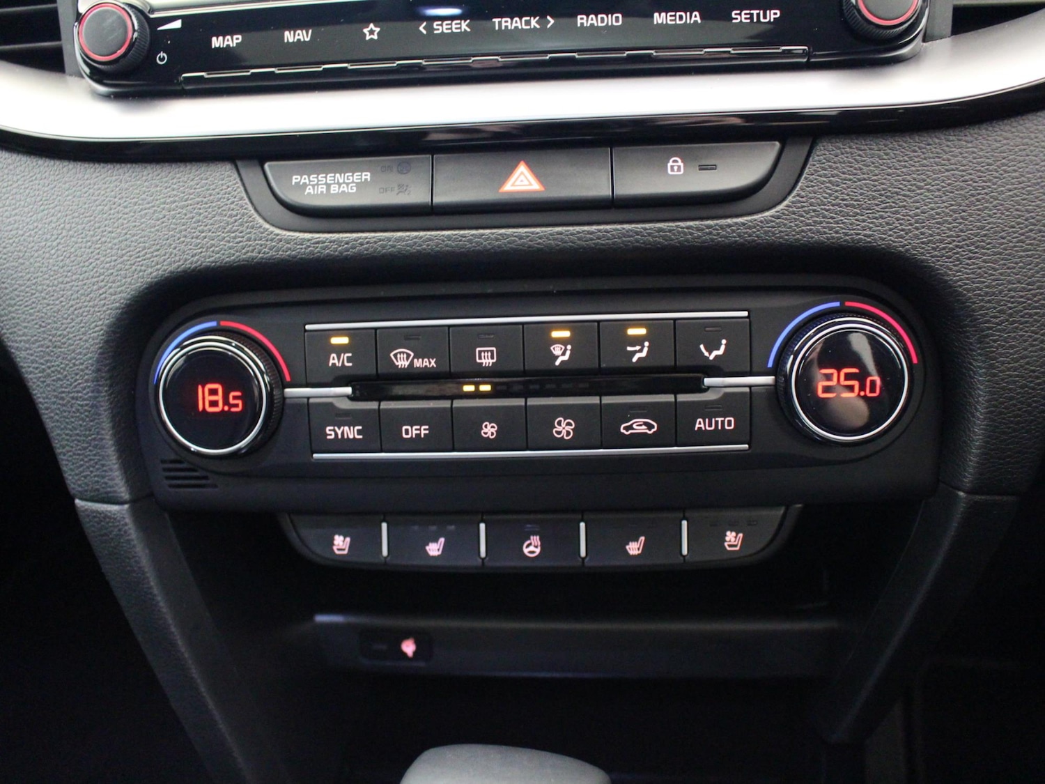 Used Kia XCeed 2021 for sale - 76723910: Photo 29