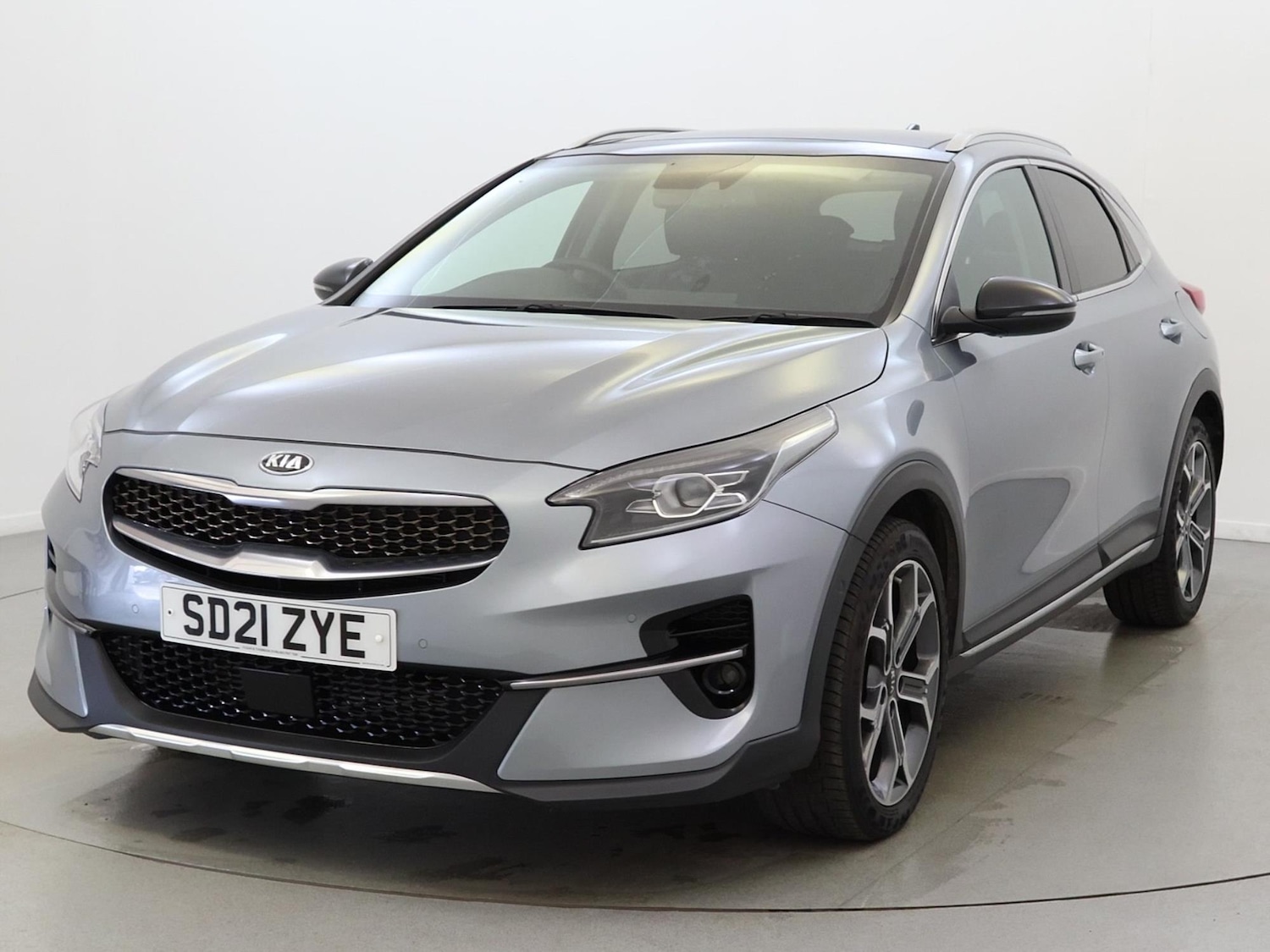 Used Kia XCeed 2021 for sale - 76723910: Photo 3