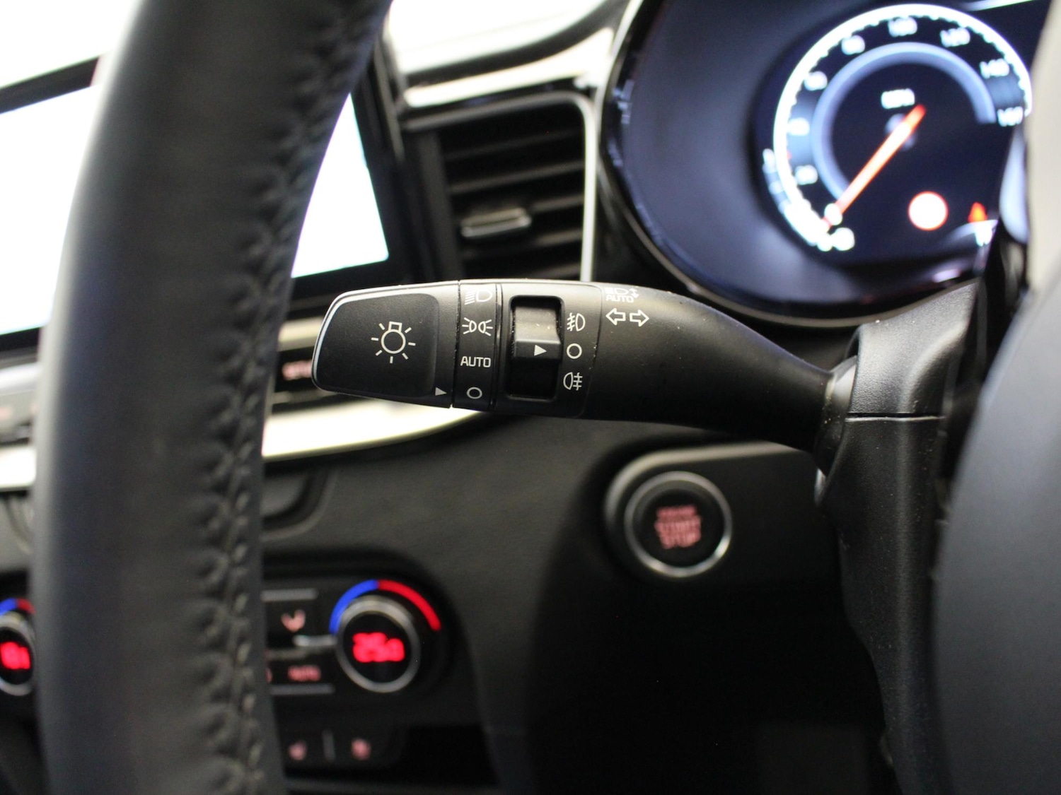 Used Kia XCeed 2021 for sale - 76723910: Photo 34