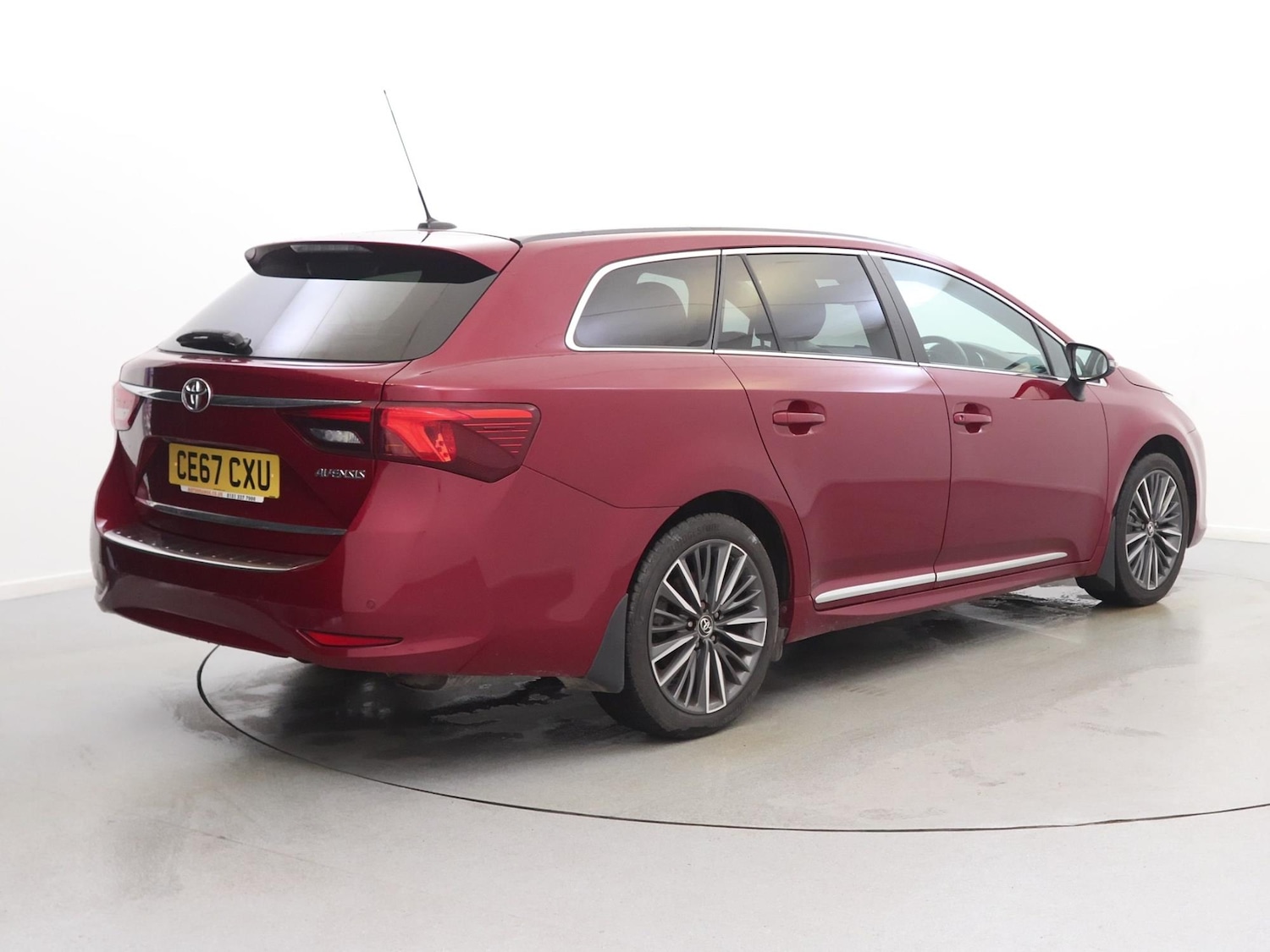 Used Toyota Avensis 2017 for sale - 77742132: Photo 5