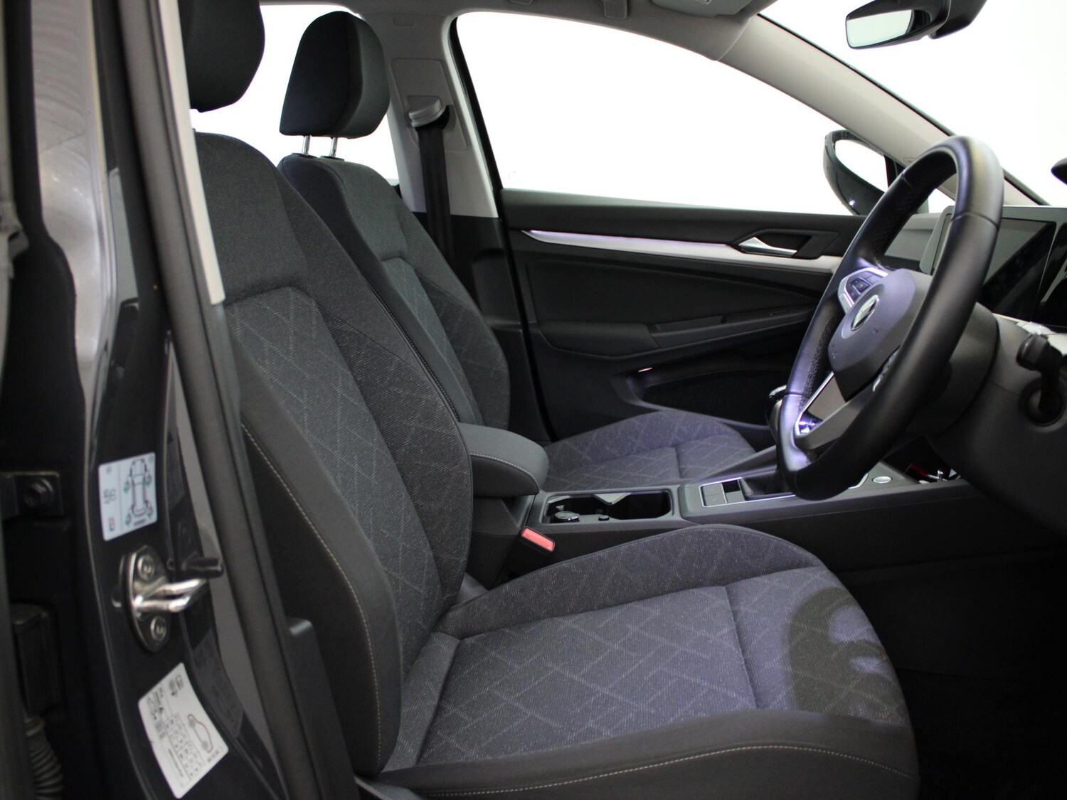 Used Volkswagen Golf 2021 for sale - 76016404: Photo 9