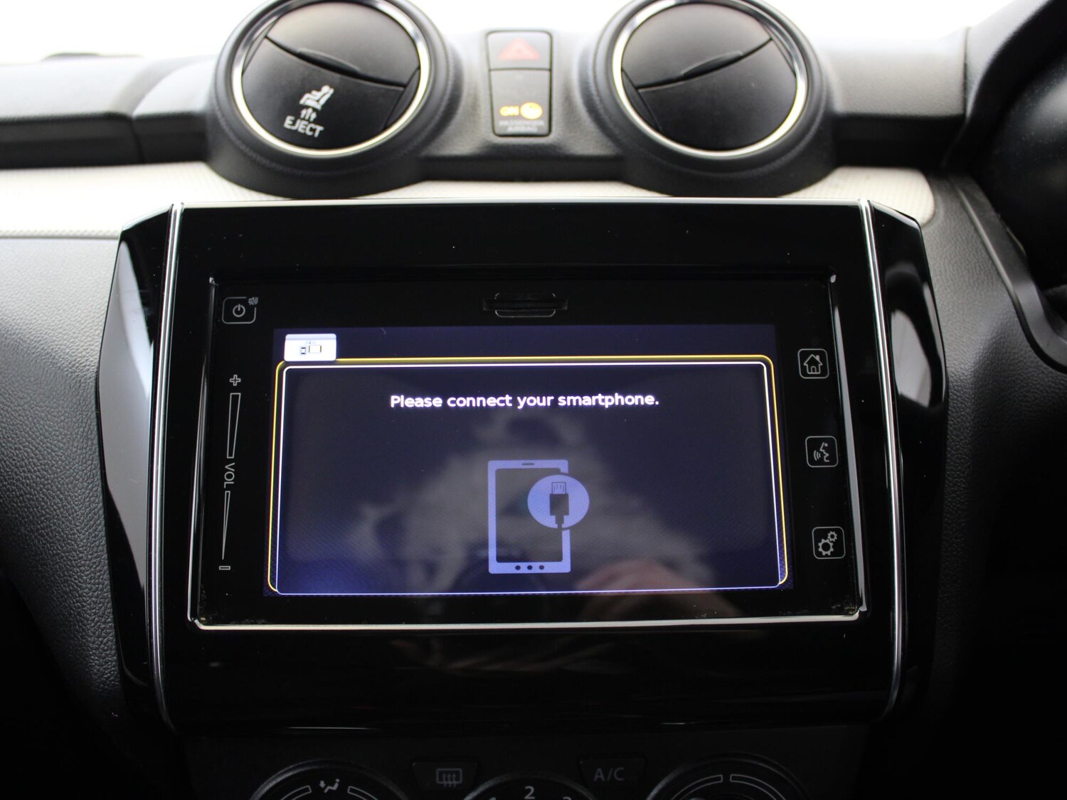 Used Suzuki Swift 2020 for sale - 77687008: Photo 16