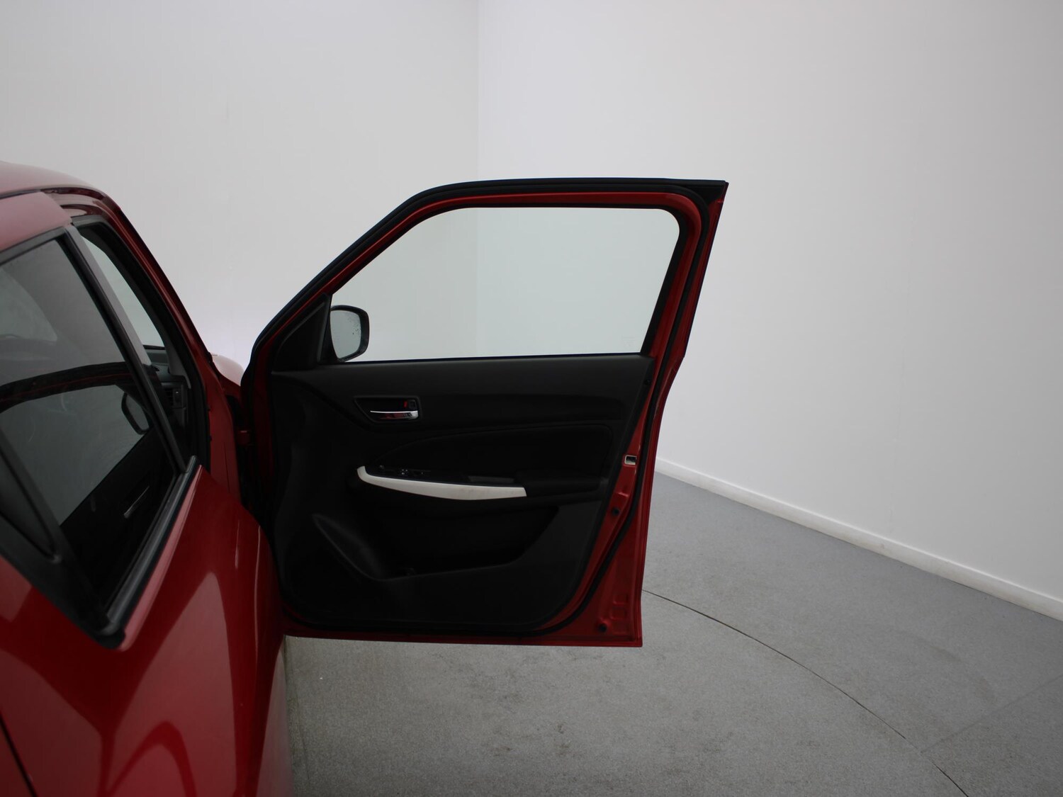 Used Suzuki Swift 2020 for sale - 77687008: Photo 21