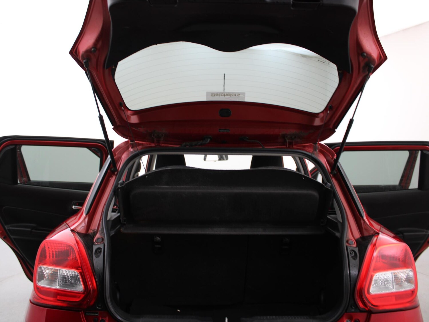 Used Suzuki Swift 2020 for sale - 77687008: Photo 22