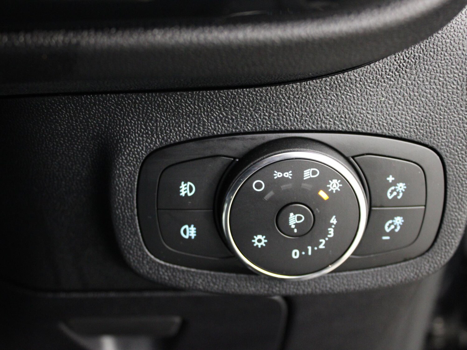 Used Ford Fiesta 2023 for sale - 77601579: Photo 33