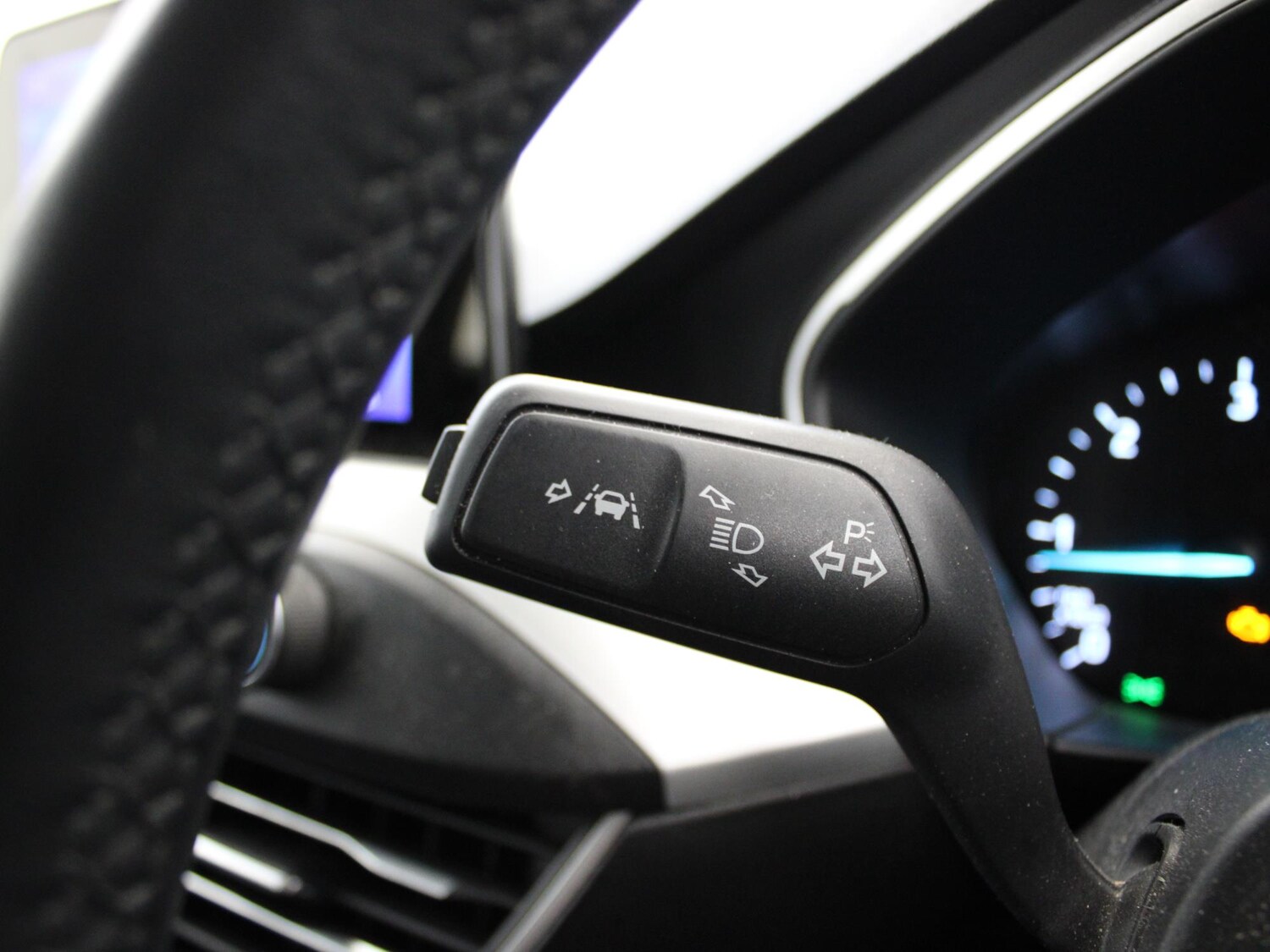 Used Ford Focus 2020 for sale - 77842930: Photo 14