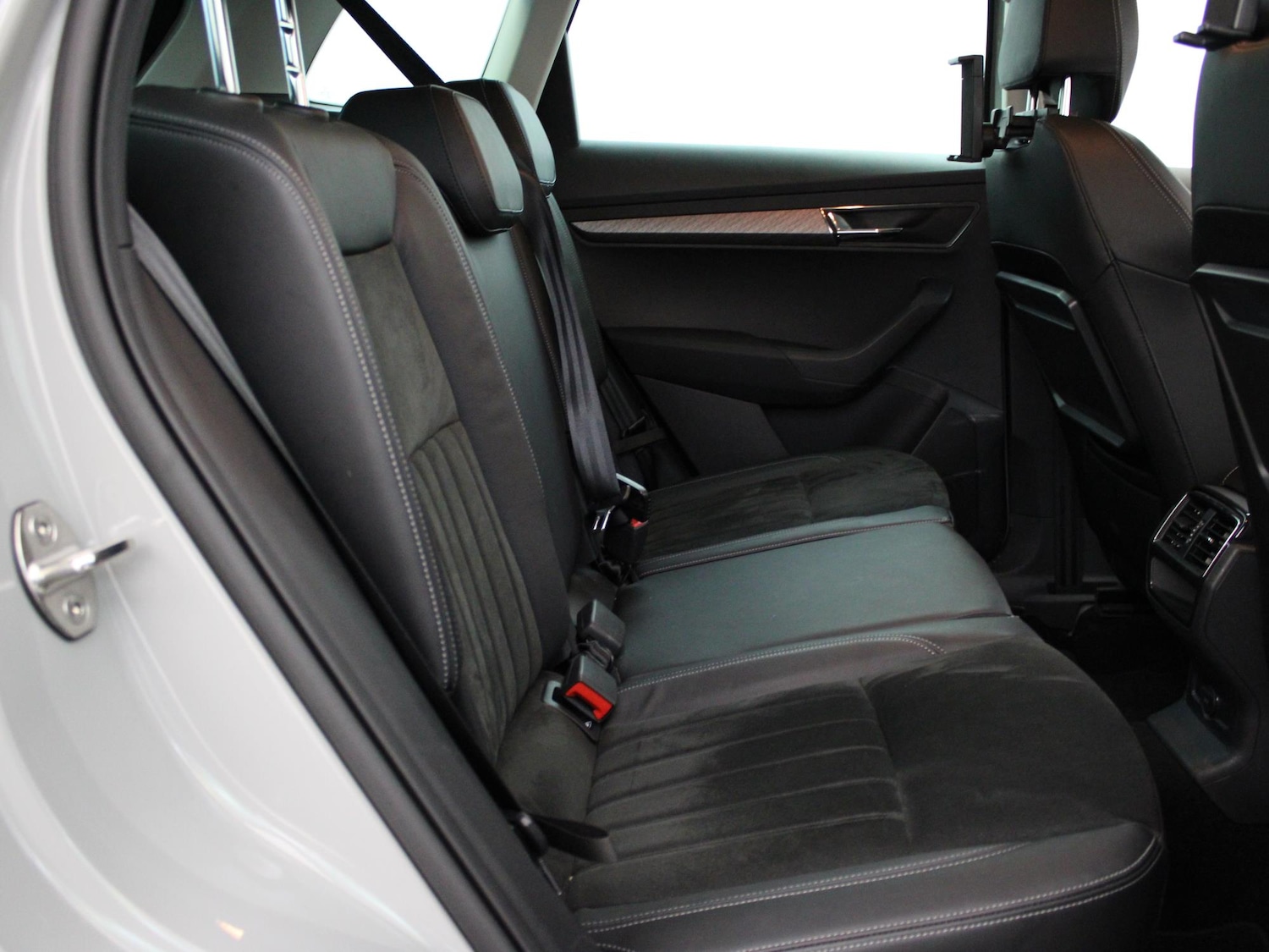 Used Skoda Karoq 2024 for sale - 77943845: Photo 12