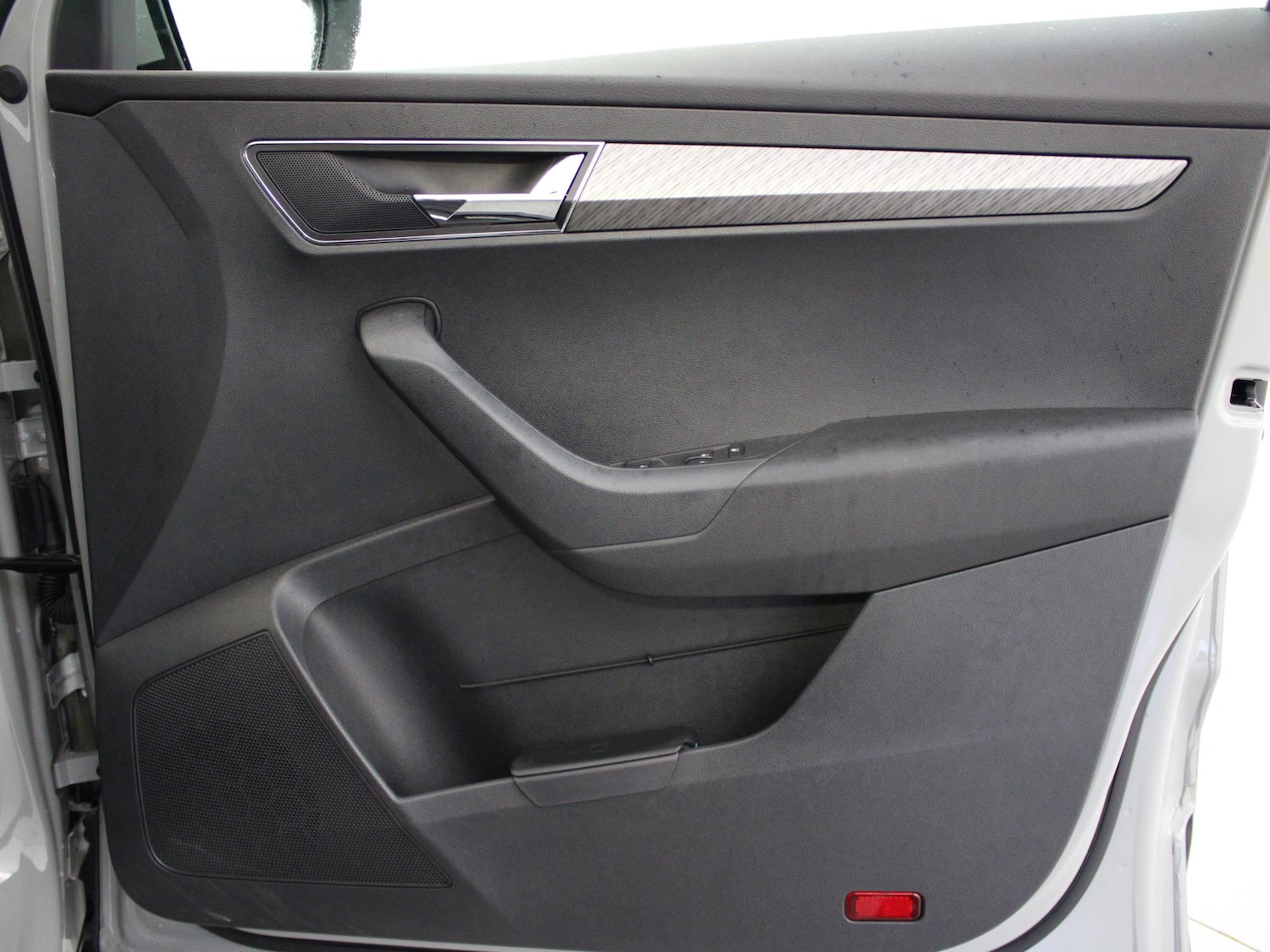 Used Skoda Karoq 2024 for sale - 77943845: Photo 26