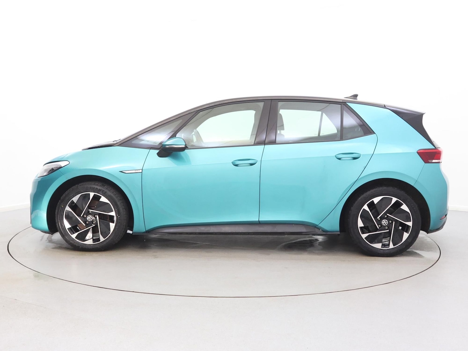 Used Volkswagen ID.3 2021 for sale - 76637009: Photo 4