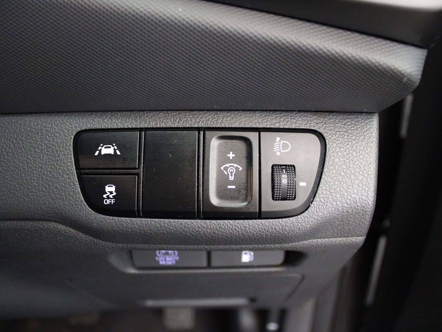 Used Hyundai IONIQ 2022 for sale - 75951813: Photo 30