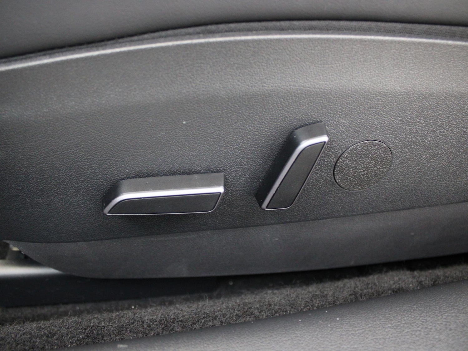 Used Tesla Model 3 2023 for sale - 77316719: Photo 12