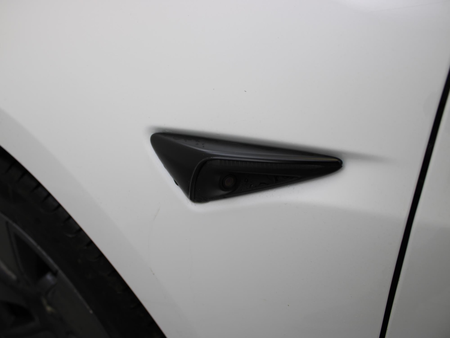 Used Tesla Model 3 2023 for sale - 77316719: Photo 44