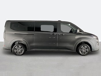 Used Ford Tourneo Custom 2024 for sale - 79399553: Photo