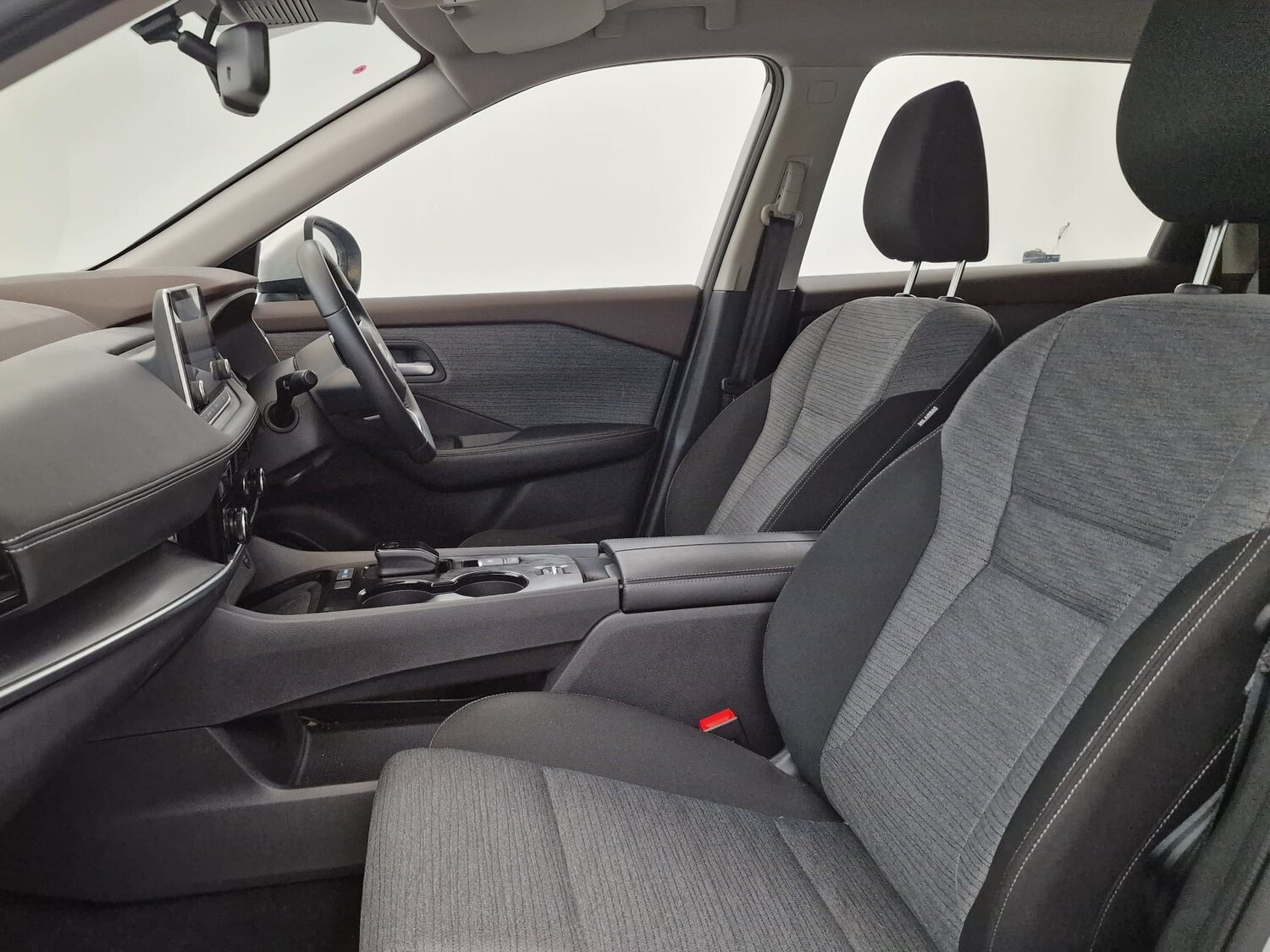 Used Nissan X-Trail 2023 for sale - 77687024: Photo 10