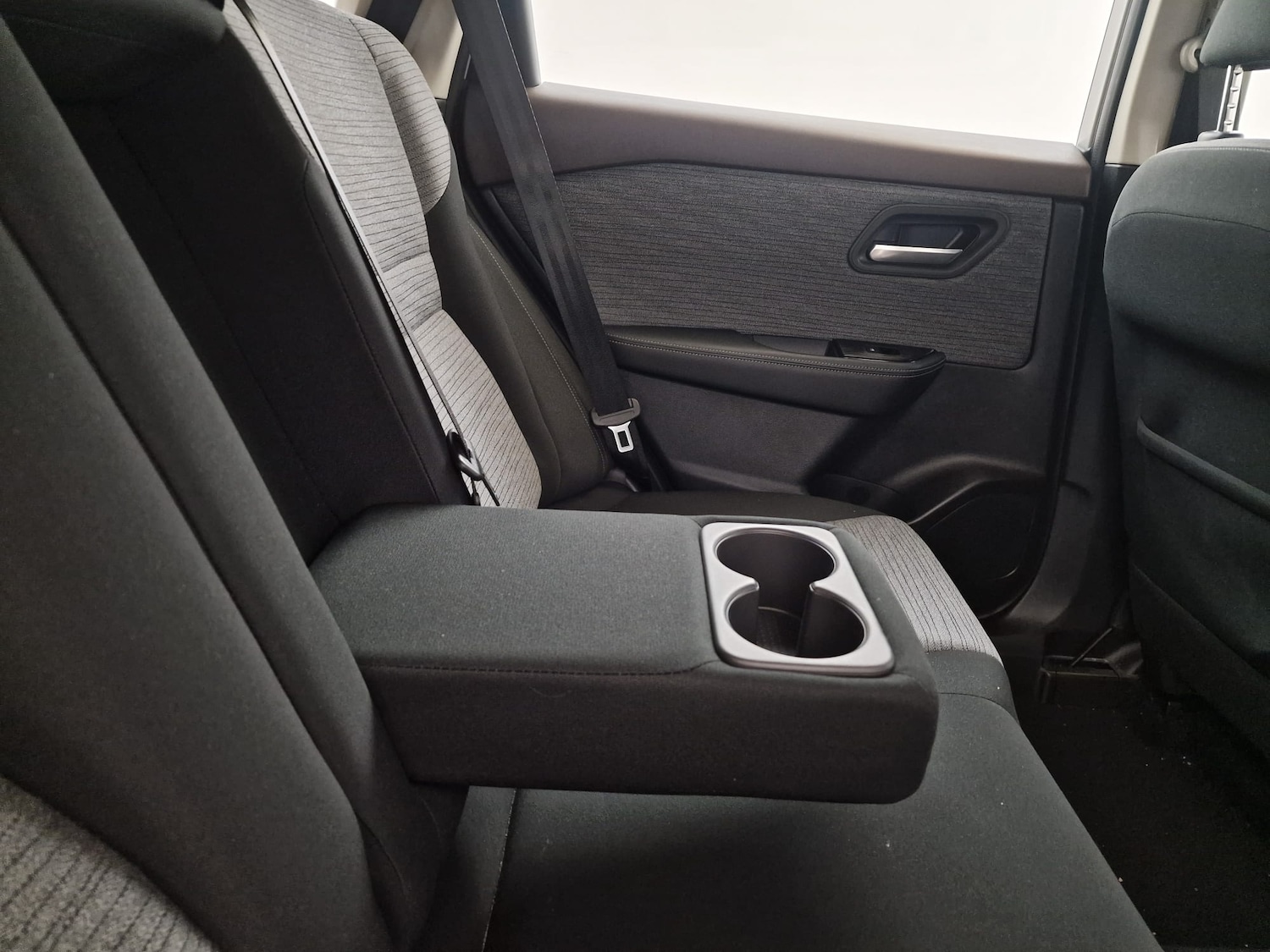 Used Nissan X-Trail 2023 for sale - 77687024: Photo 13