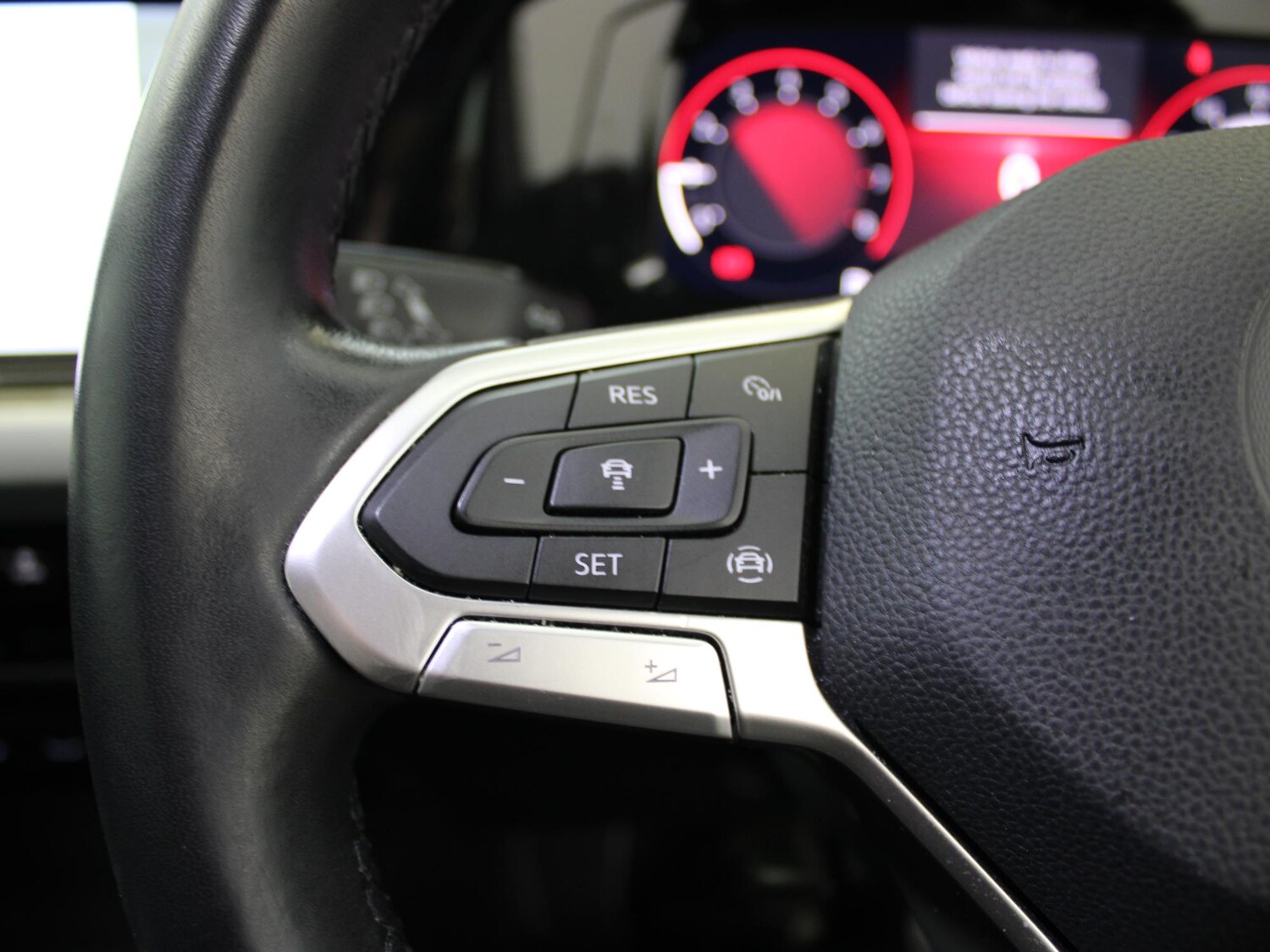 Used Volkswagen Golf 2022 for sale - 76692295: Photo 28