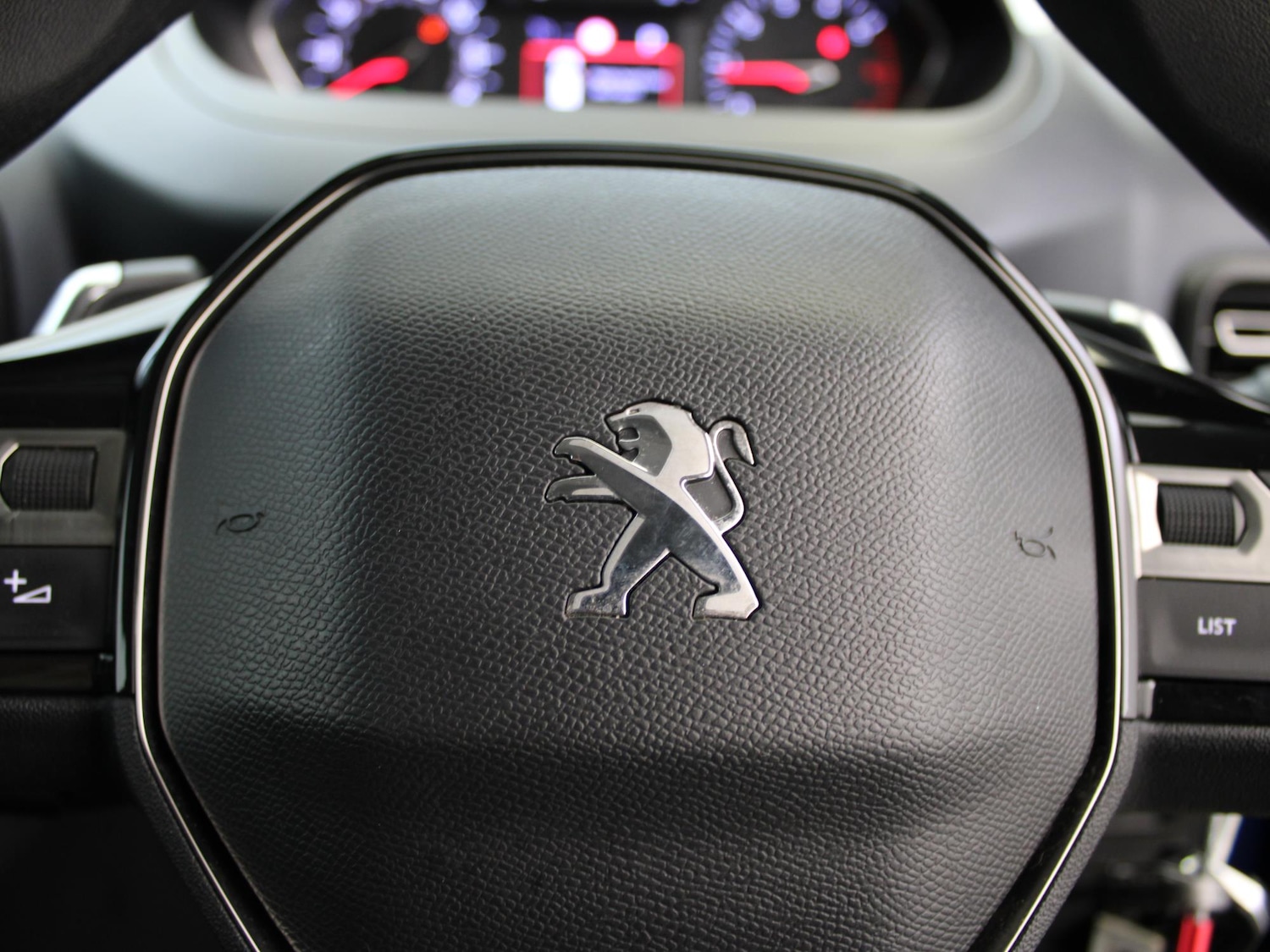 Used Peugeot Rifter 2023 for sale - 76662245: Photo 25