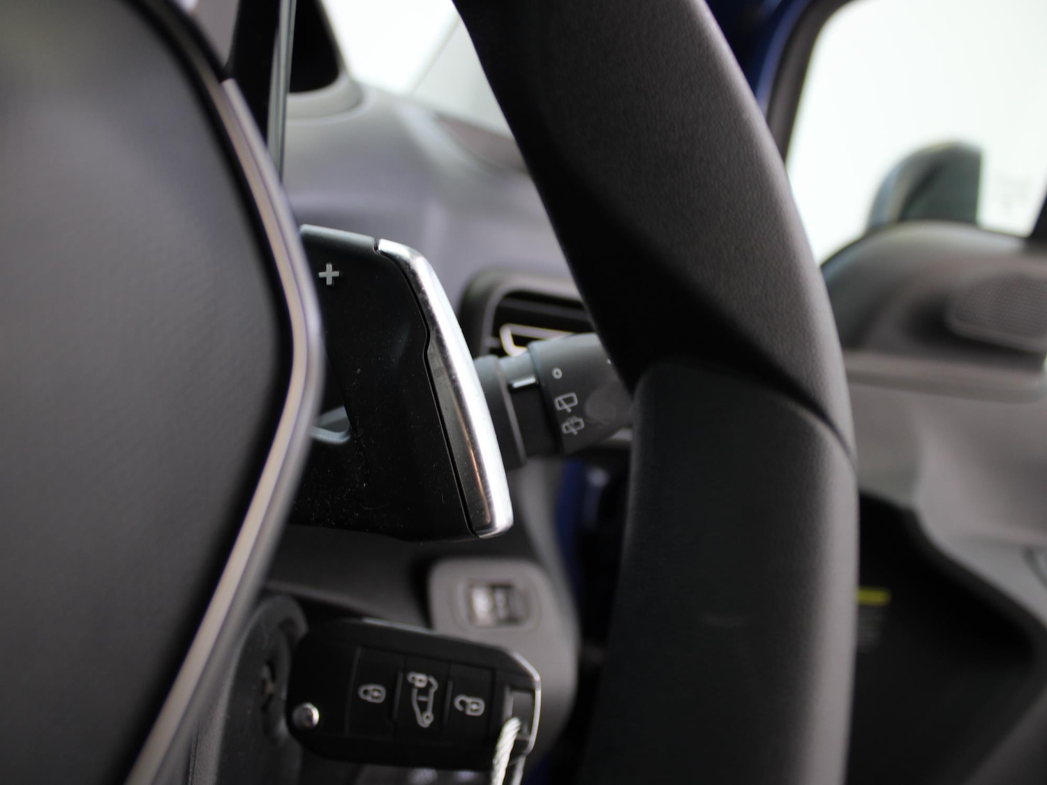 Used Peugeot Rifter 2023 for sale - 76662245: Photo 29