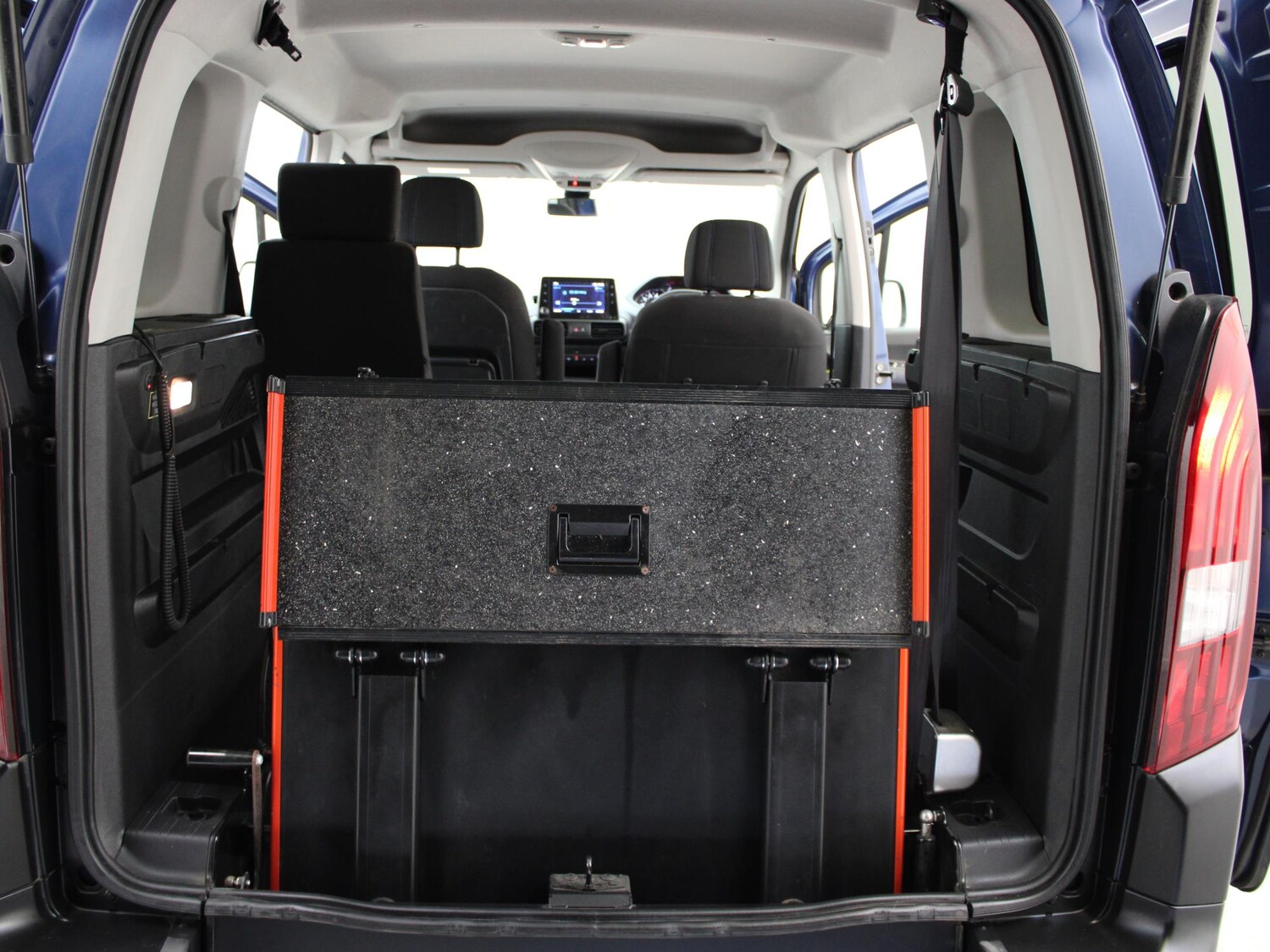 Used Peugeot Rifter 2023 for sale - 76662245: Photo 32