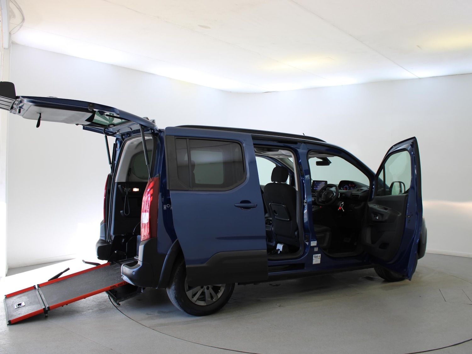 Used Peugeot Rifter 2023 for sale - 76662245: Photo 41