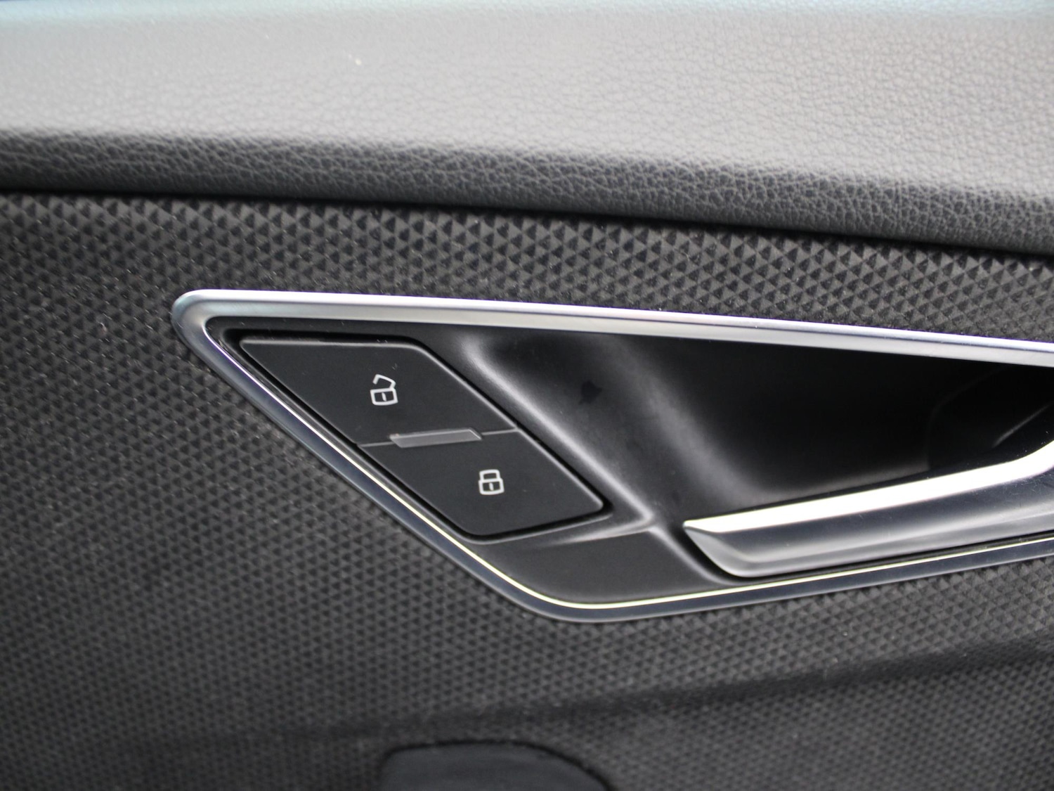 Used Audi Q2 2021 for sale - 77240105: Photo 25