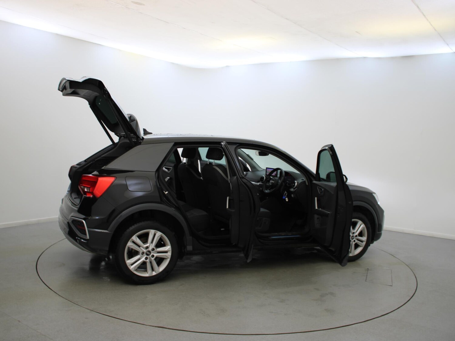 Used Audi Q2 2021 for sale - 77240105: Photo 28