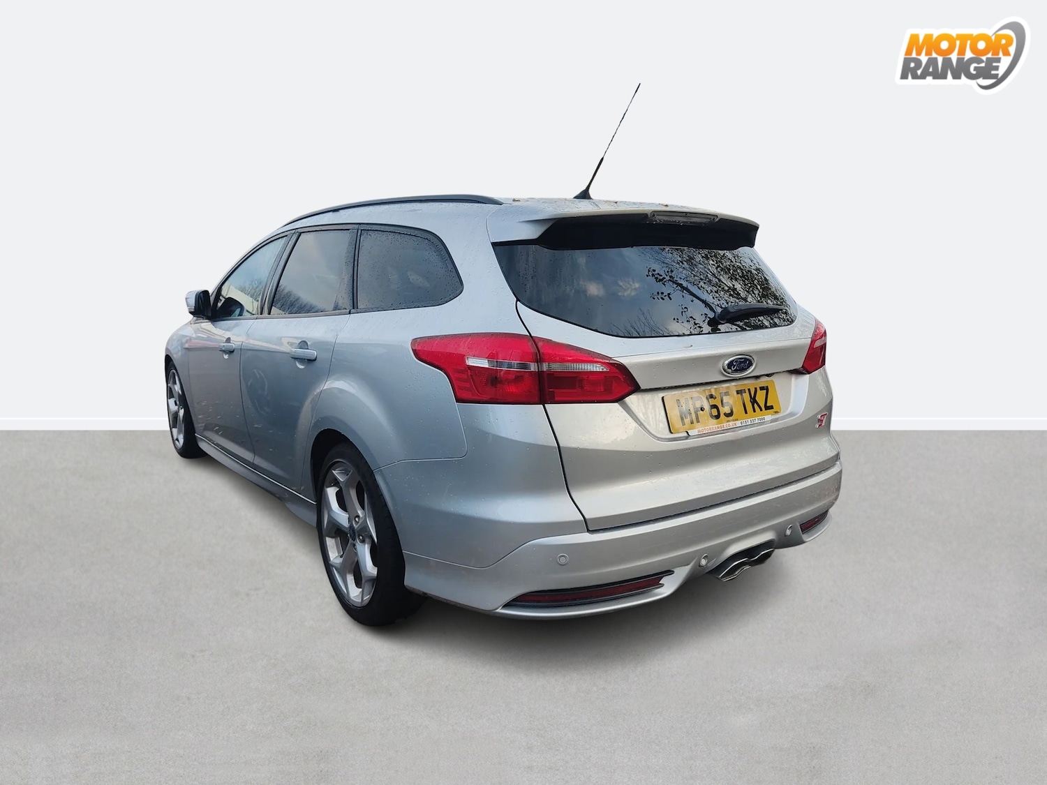 Used Ford Focus 2015 for sale - 76723741: Photo 2