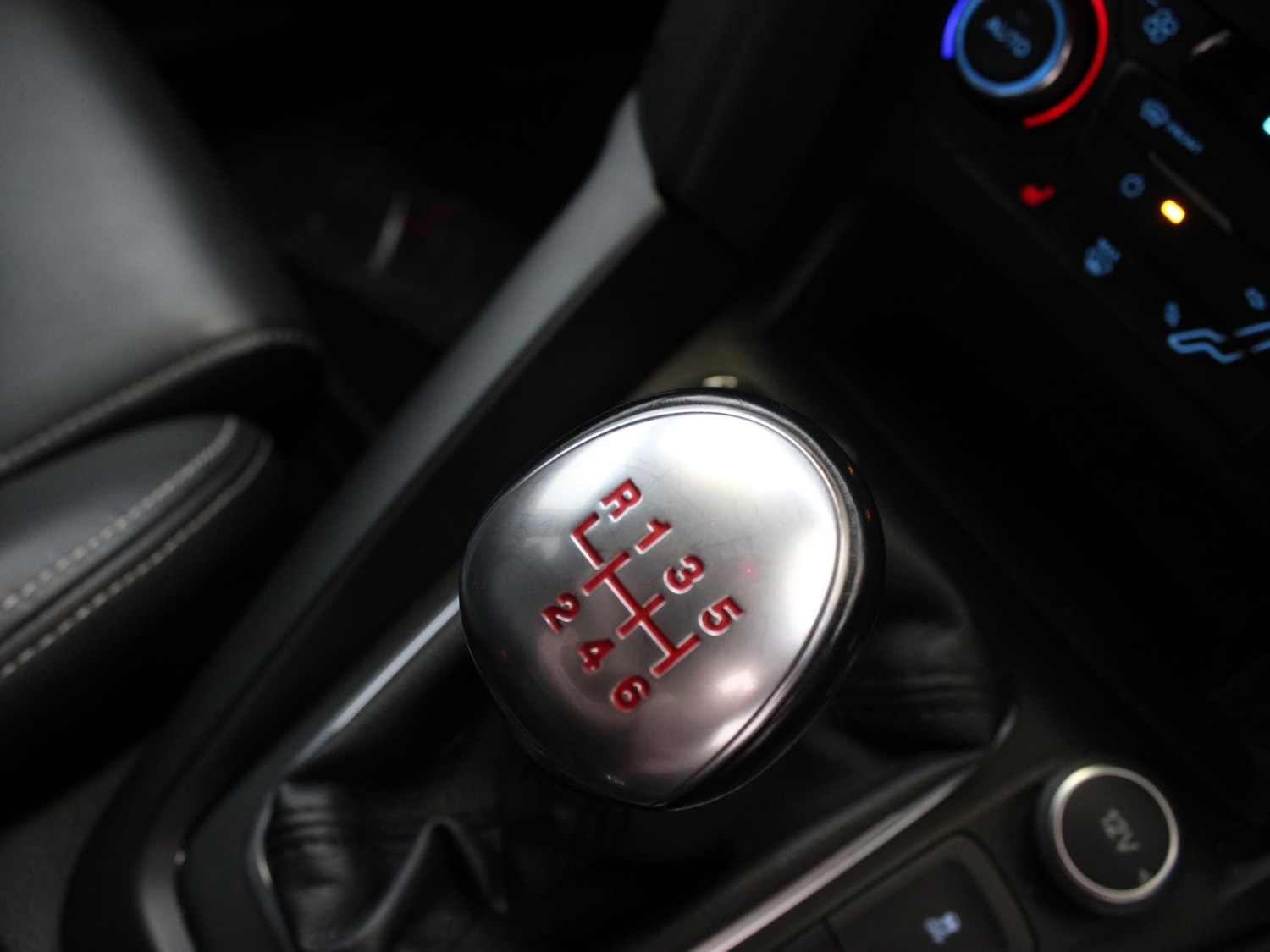 Used Ford Focus 2015 for sale - 76723741: Photo 20