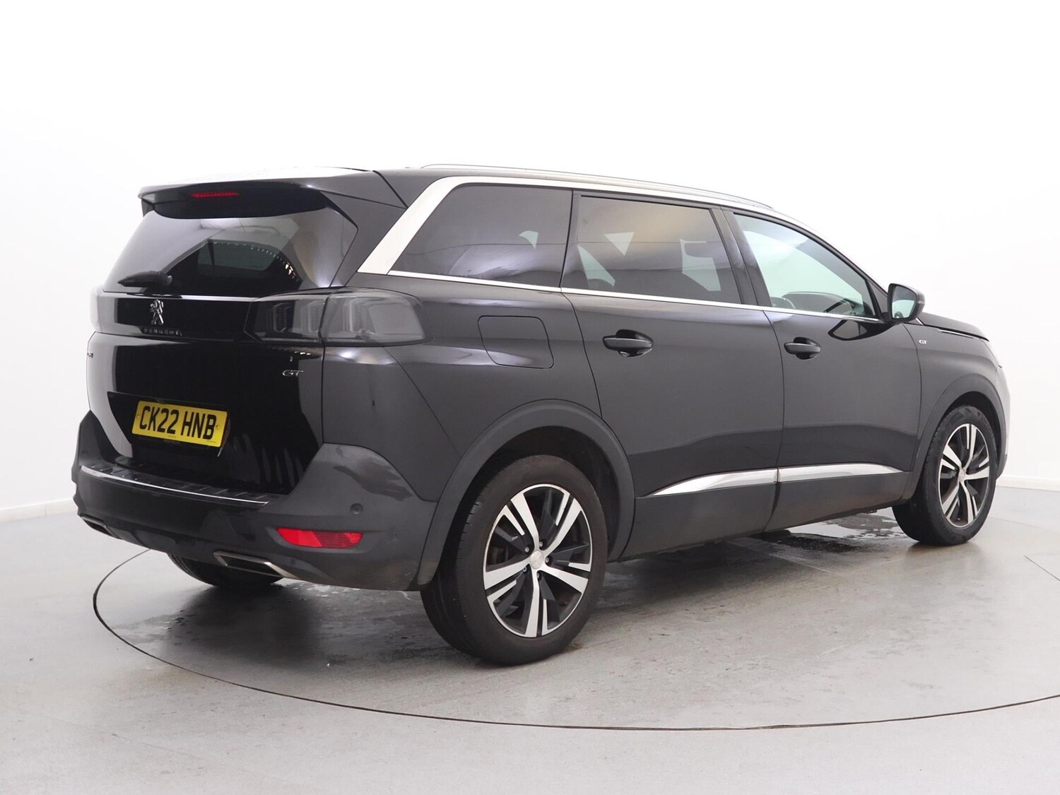 Used Peugeot 5008 2022 for sale - 76755409: Photo 5