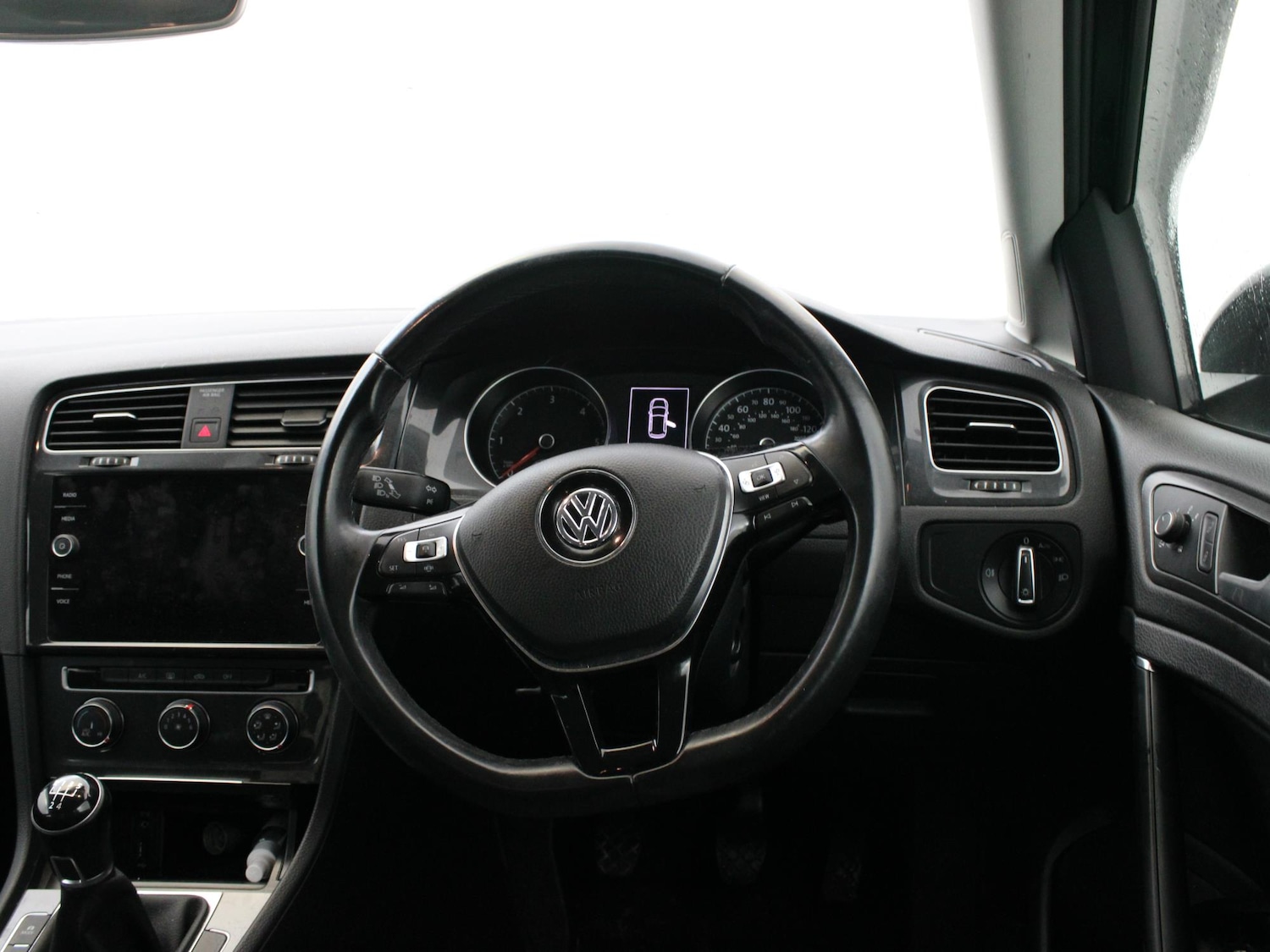 Used Volkswagen Golf 2018 for sale - 77294551: Photo 10