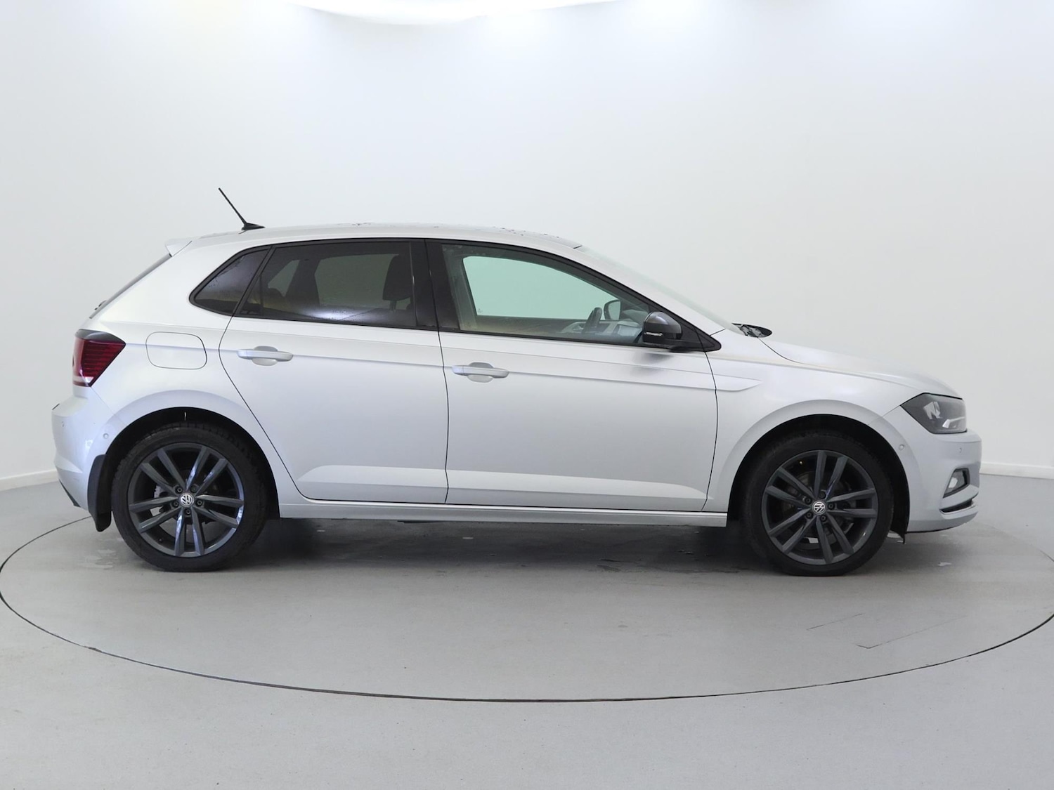 Used Volkswagen Polo 2019 for sale - 76158178: Photo 8