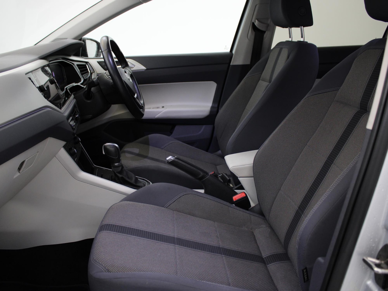 Used Volkswagen Polo 2019 for sale - 76158178: Photo 9