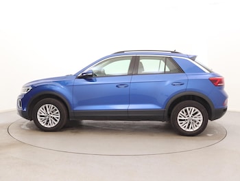 Used Volkswagen T-Roc 2023 for sale - 79099693: Photo